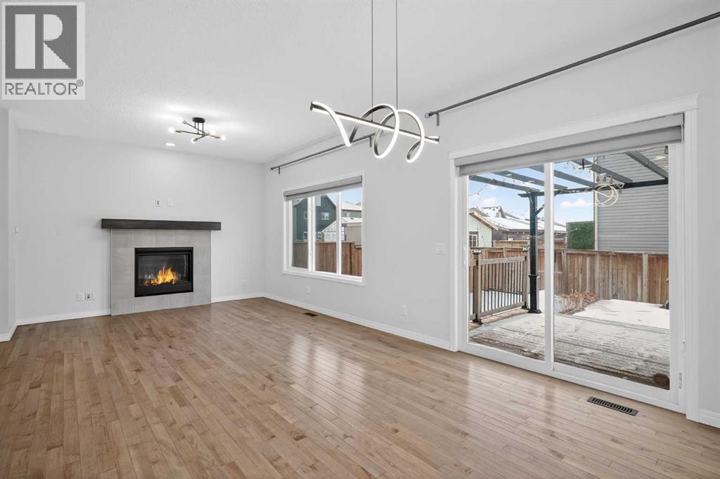 114 Walgrove Green Se, Calgary, Alberta  T2X 2H9 - Photo 4 - A2282586