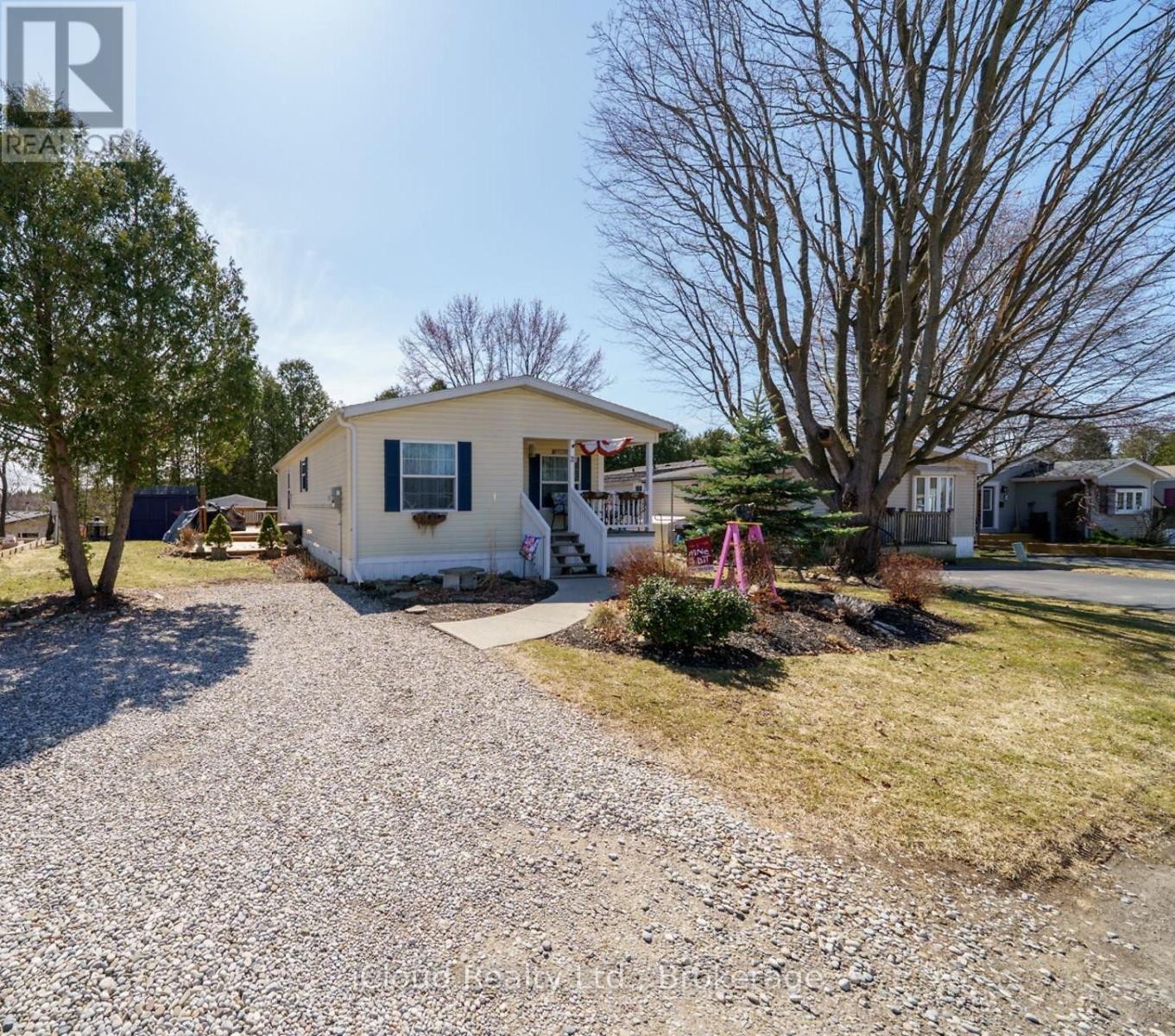 23 Macpherson Crescent, Hamilton, Ontario  N0B 2J0 - Photo 4 - X12056945