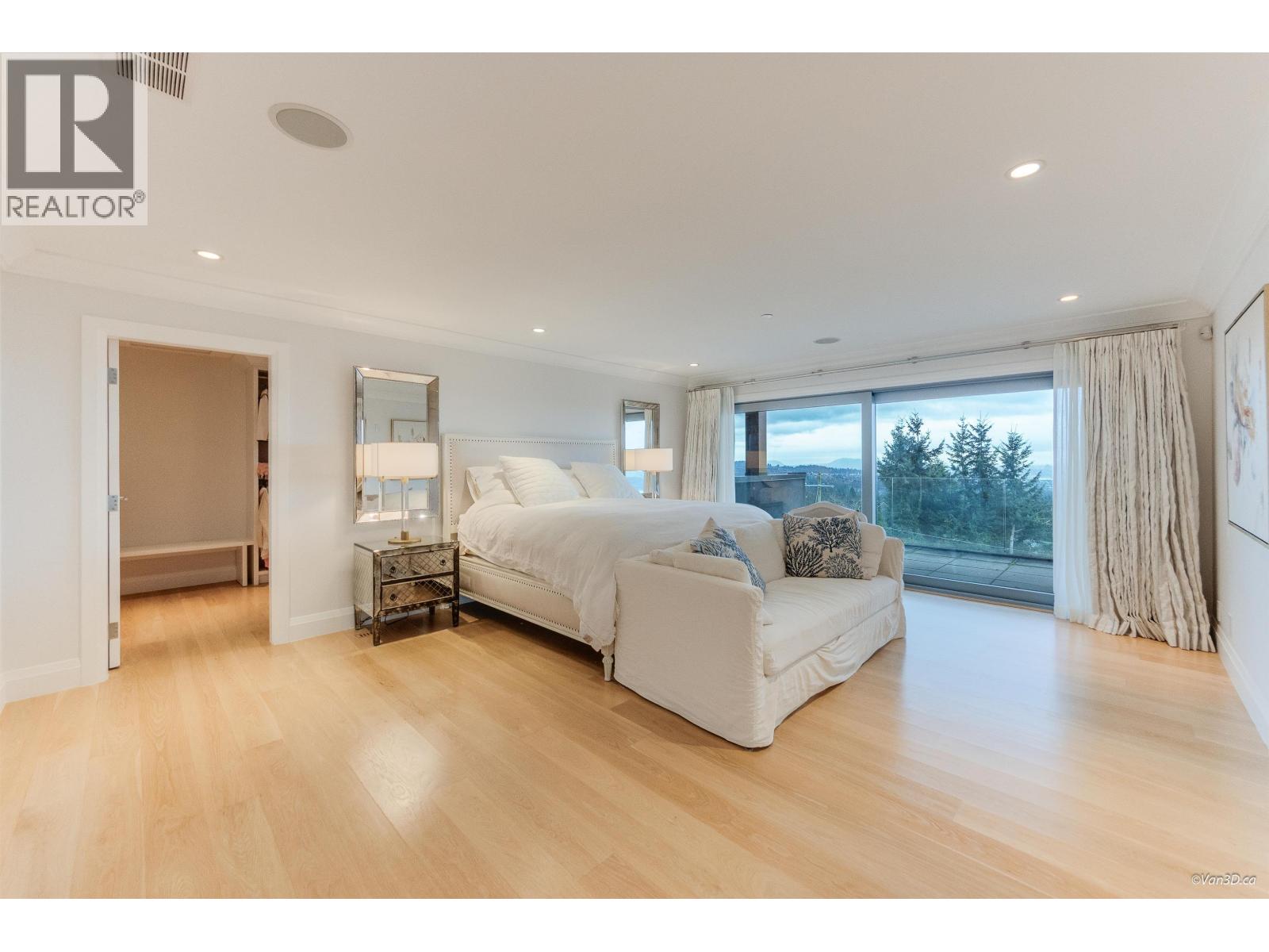 1020 Eyremount Drive, West Vancouver, British Columbia  V7S 2B3 - Photo 13 - R3084559