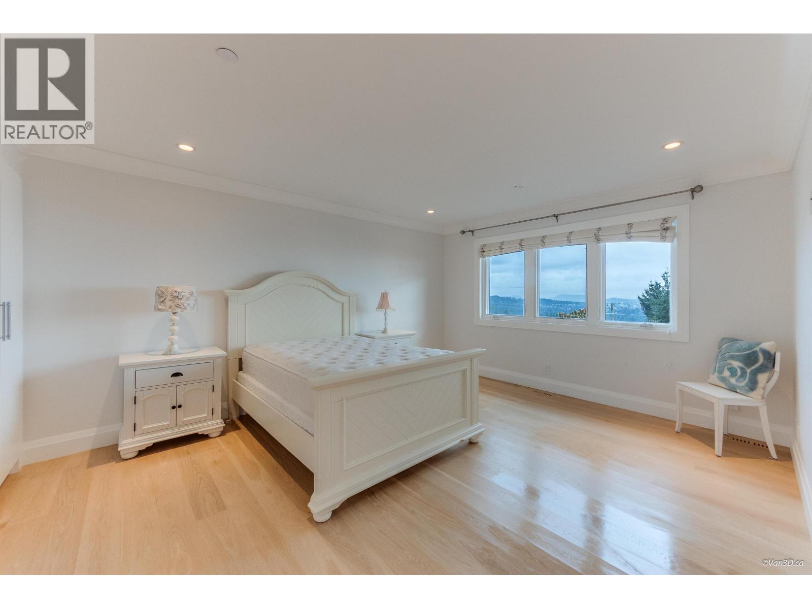 1020 Eyremount Drive, West Vancouver, British Columbia  V7S 2B3 - Photo 19 - R3084559