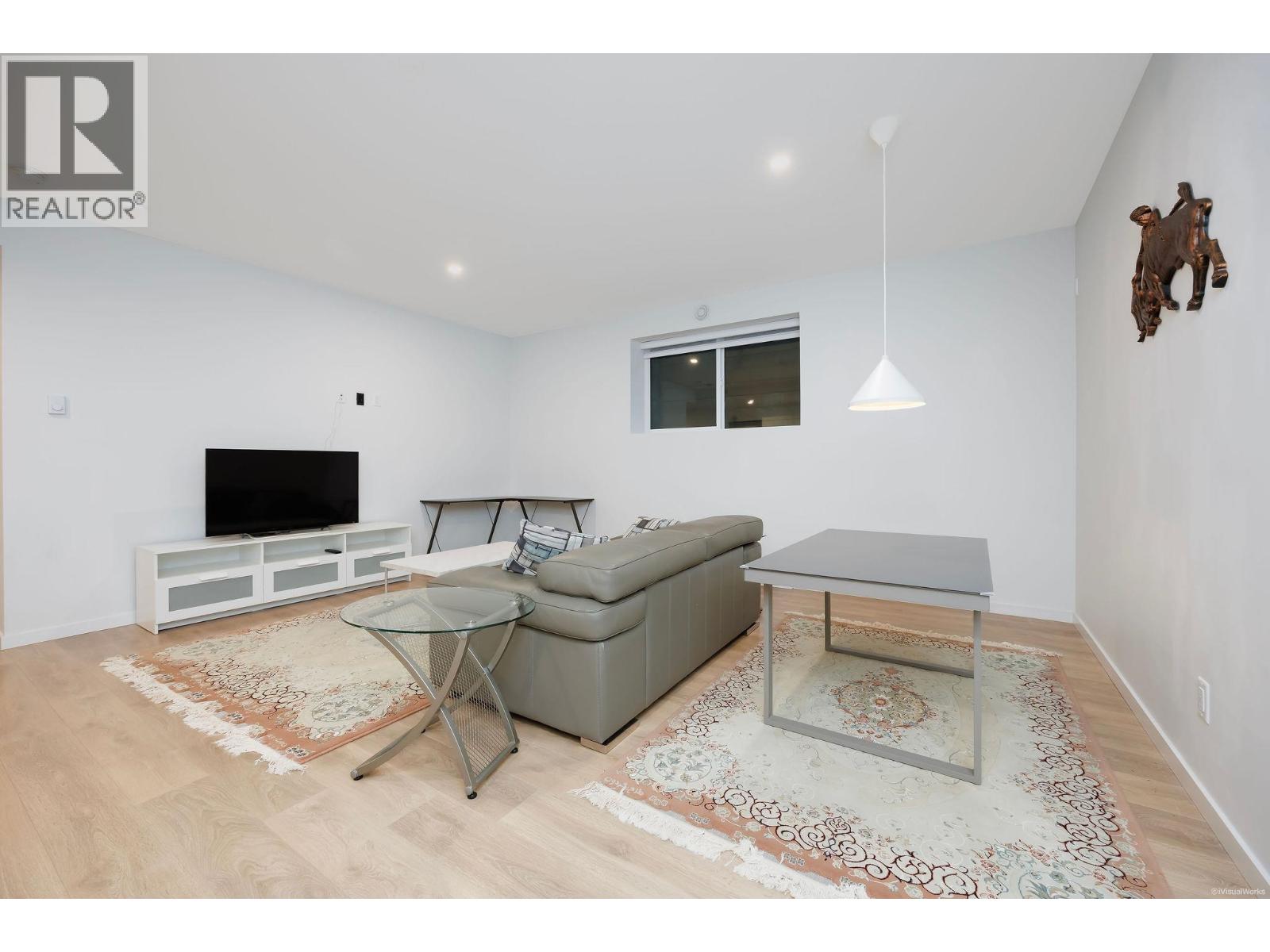 Ground Floor-1462 Mitchell Street, Coquitlam, British Columbia  V3E 0P2 - Photo 3 - R3084534