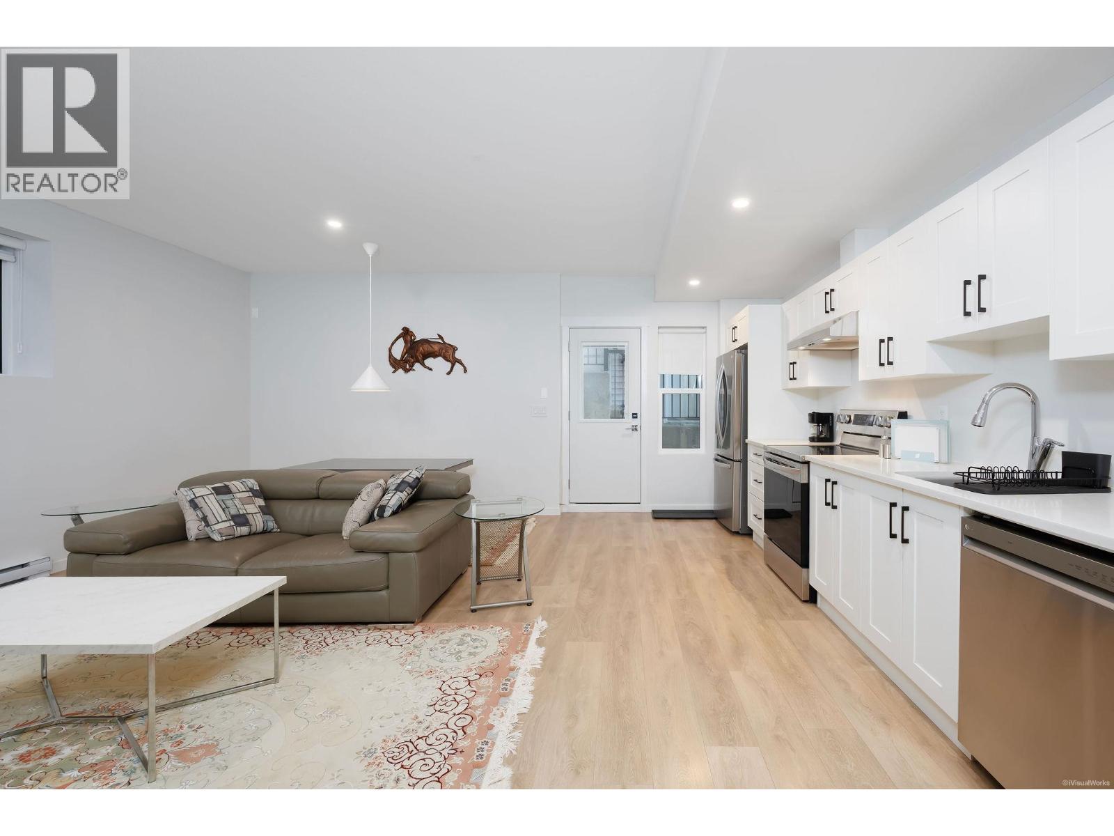 Ground Floor-1462 Mitchell Street, Coquitlam, British Columbia  V3E 0P2 - Photo 5 - R3084534