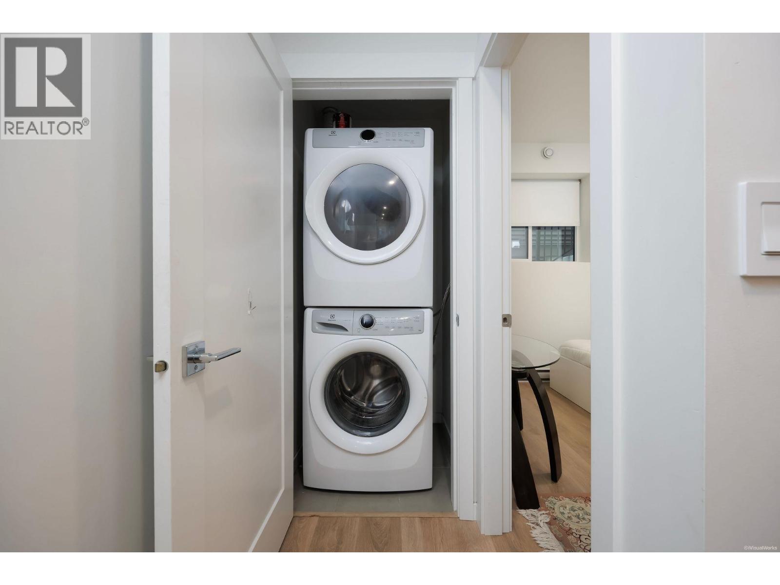 Ground Floor-1462 Mitchell Street, Coquitlam, British Columbia  V3E 0P2 - Photo 9 - R3084534