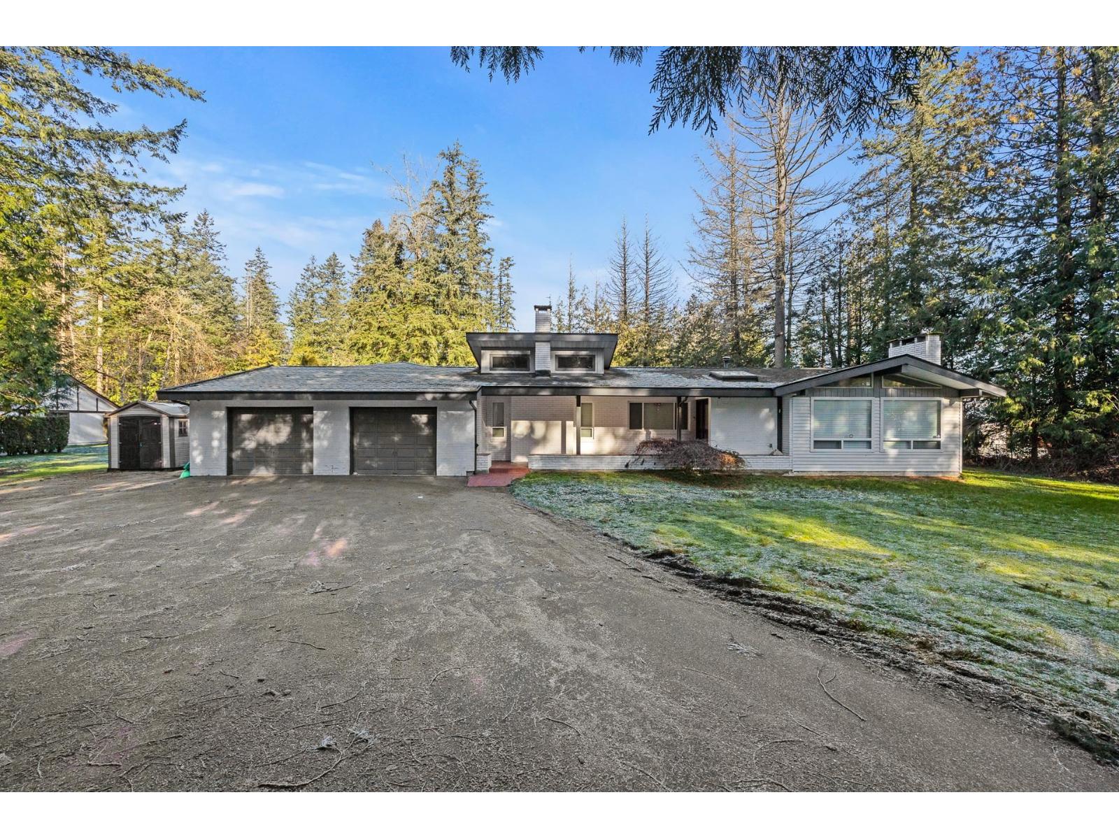 17355 24 Avenue, Surrey, British Columbia  V3Z 0A3 - Photo 2 - C8075638