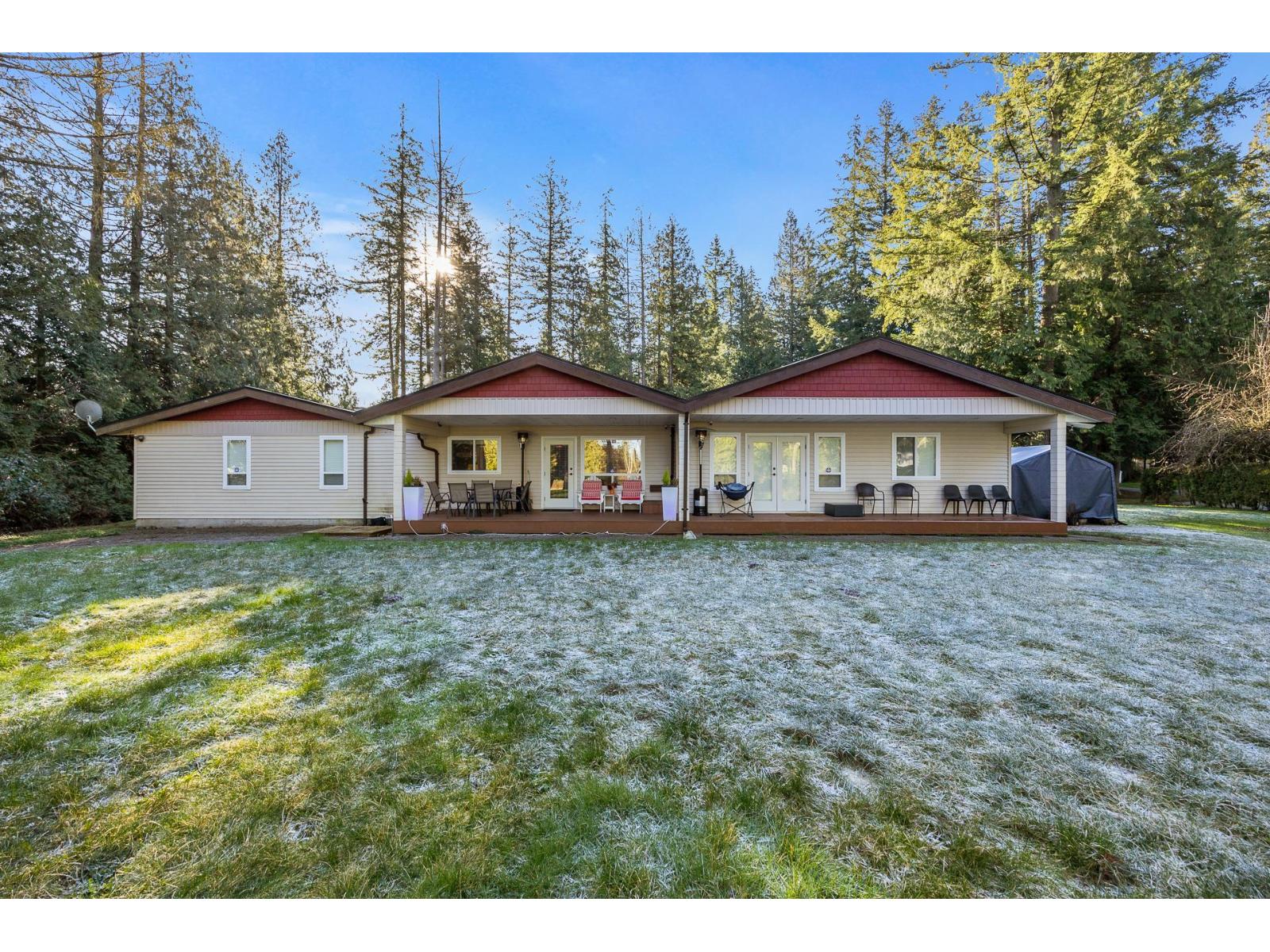 17355 24 Avenue, Surrey, British Columbia  V3Z 0A3 - Photo 5 - C8075638