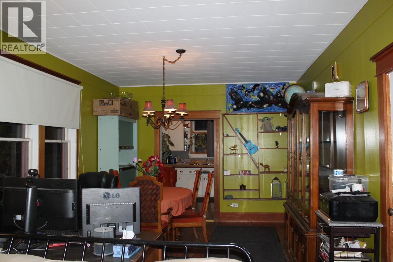 102 1st Avenue, Nakusp, British Columbia V0G 1R0 - Photo 5 - 2474550