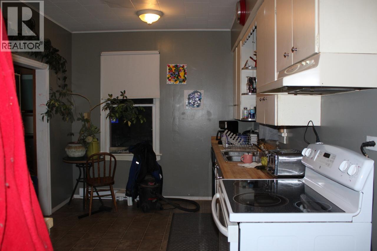 102 1st Avenue, Nakusp, British Columbia V0G 1R0 - Photo 6 - 2474550