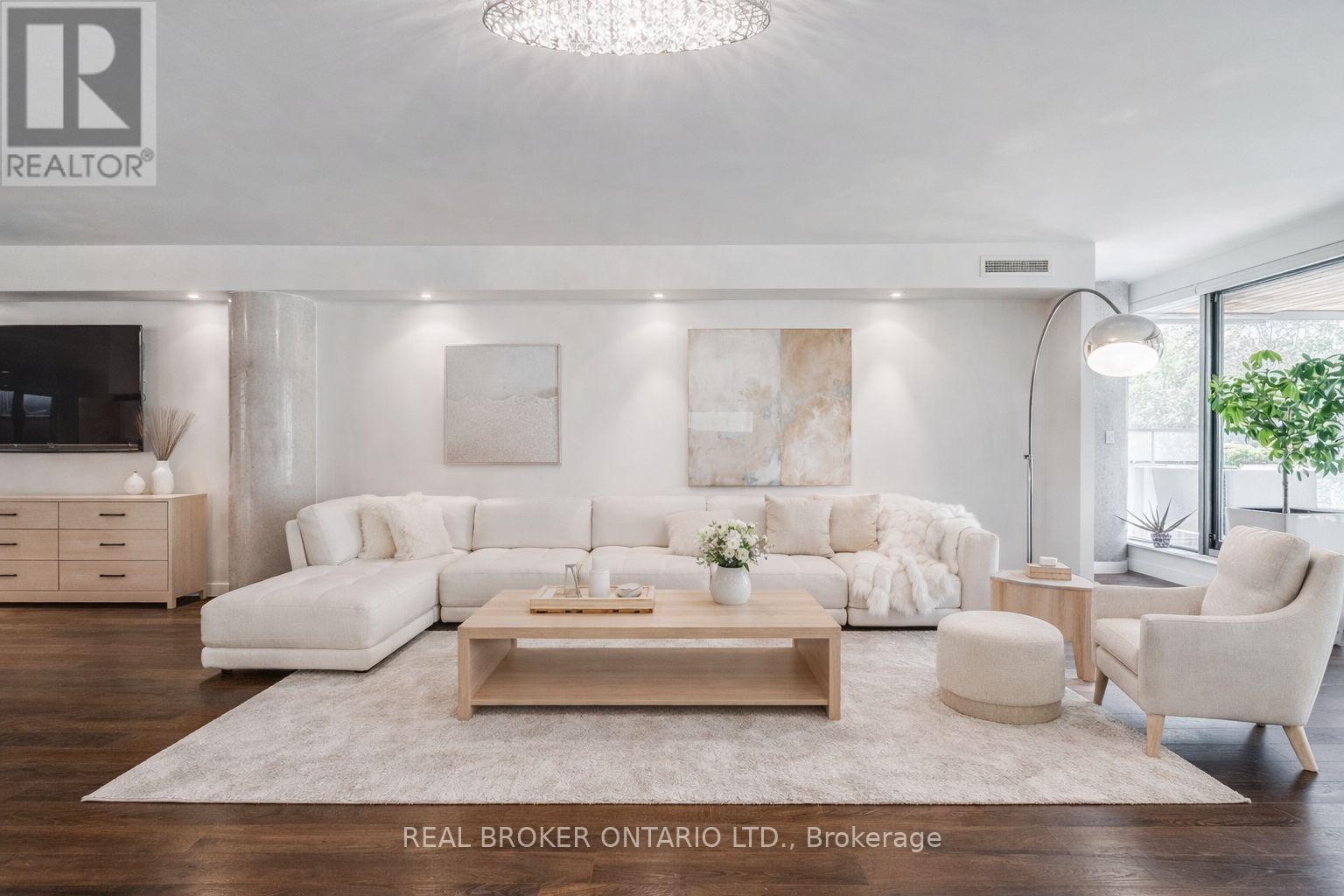 201 - 500 Wellington Street W, Toronto, Ontario  M5V 1E3 - Photo 4 - C12739552