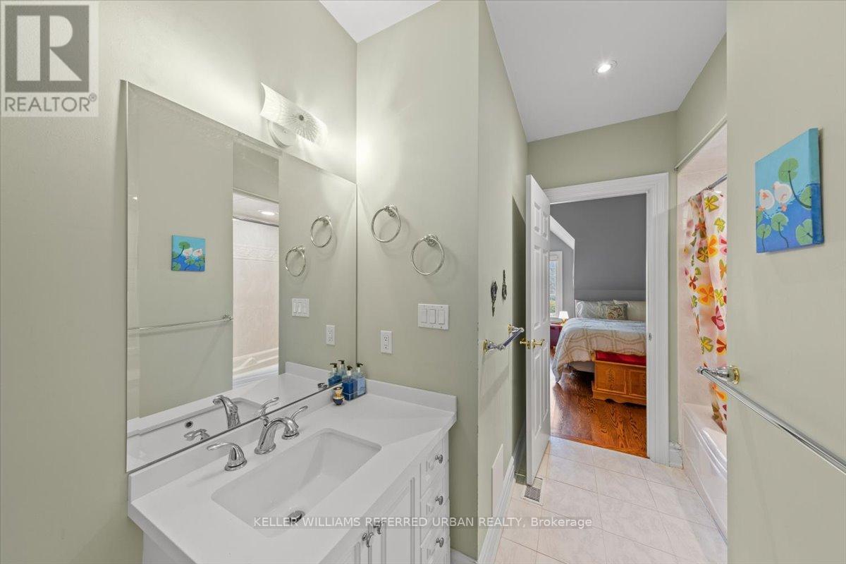 41 Wentworth Avenue, Toronto, Ontario  M2N 1T5 - Photo 39 - C12739574