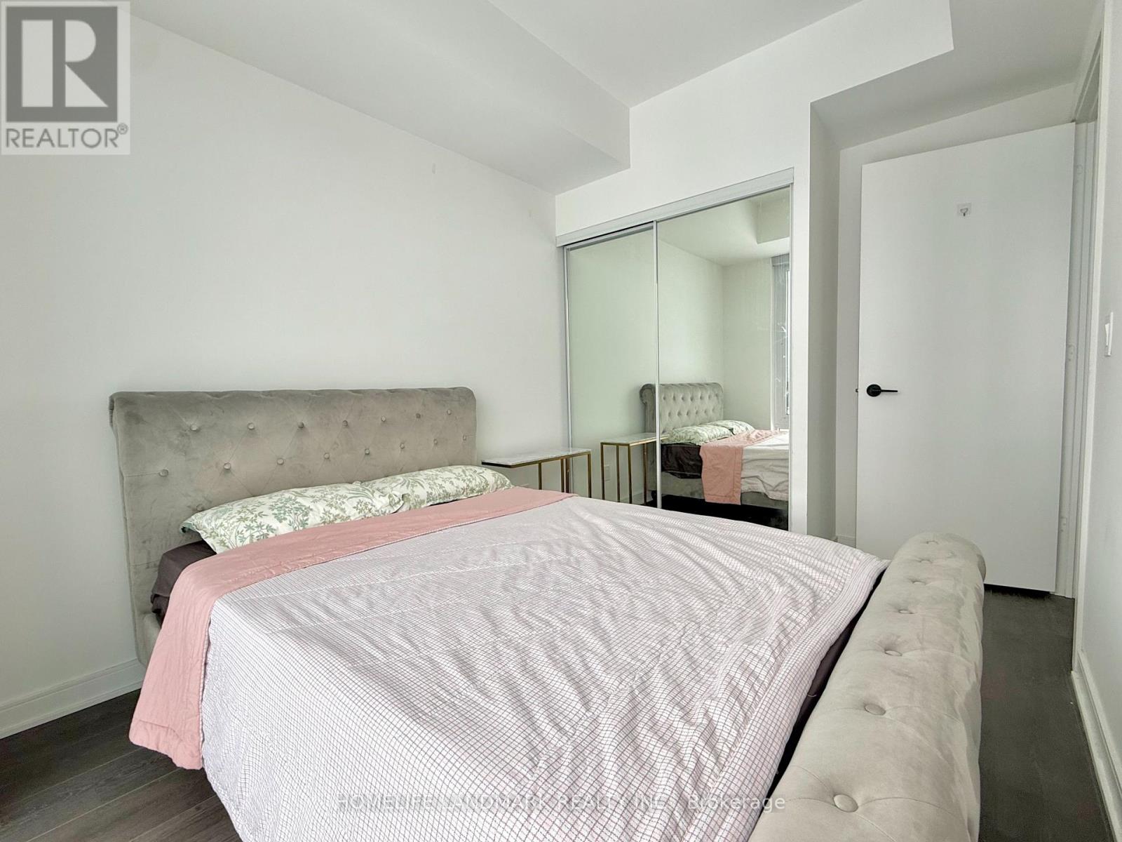 N1109 - 35 Rolling Mills Road, Toronto, Ontario  M5A 0V6 - Photo 7 - C12739606