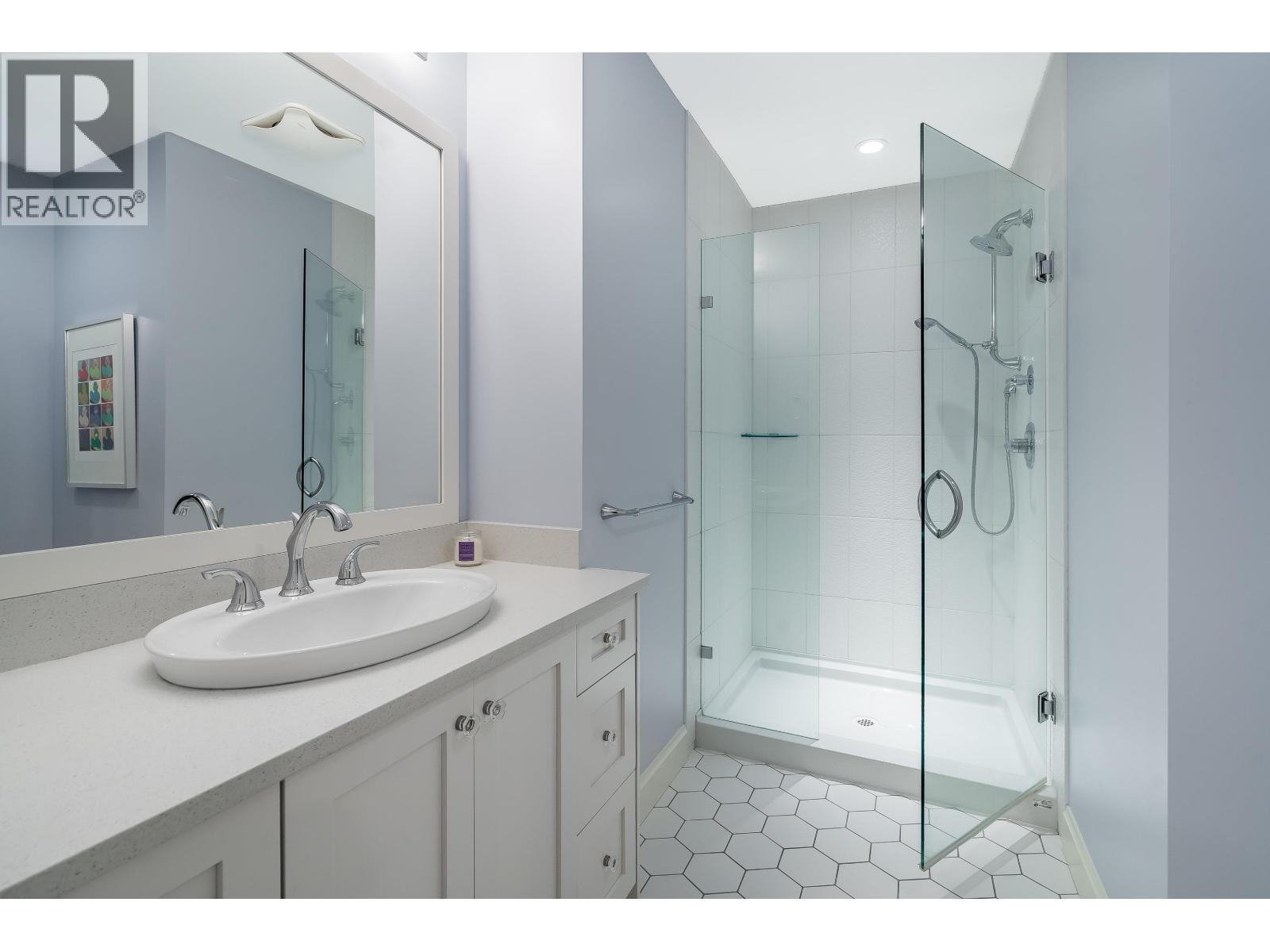 1001 11295 Pazarena Place, Maple Ridge, British Columbia  V2X 4K9 - Photo 16 - R3082444