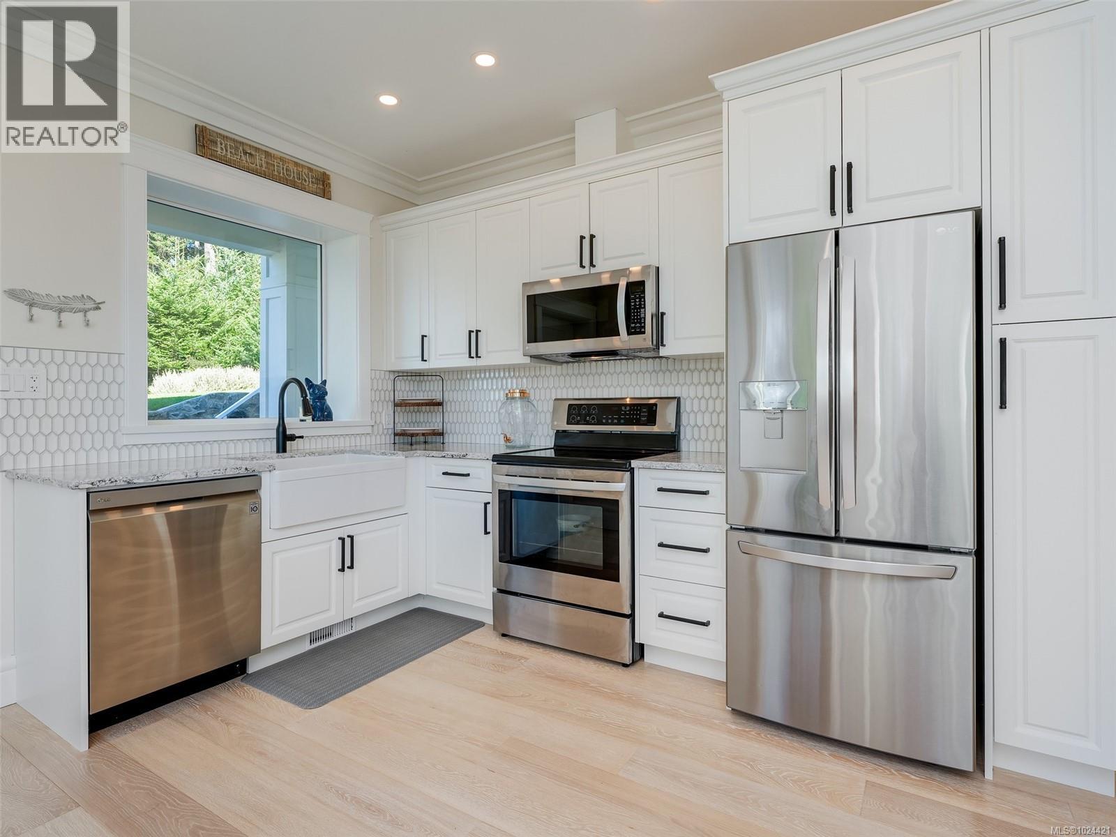 446 Pelican Dr, Colwood, British Columbia  V9C 0A4 - Photo 33 - 1024421