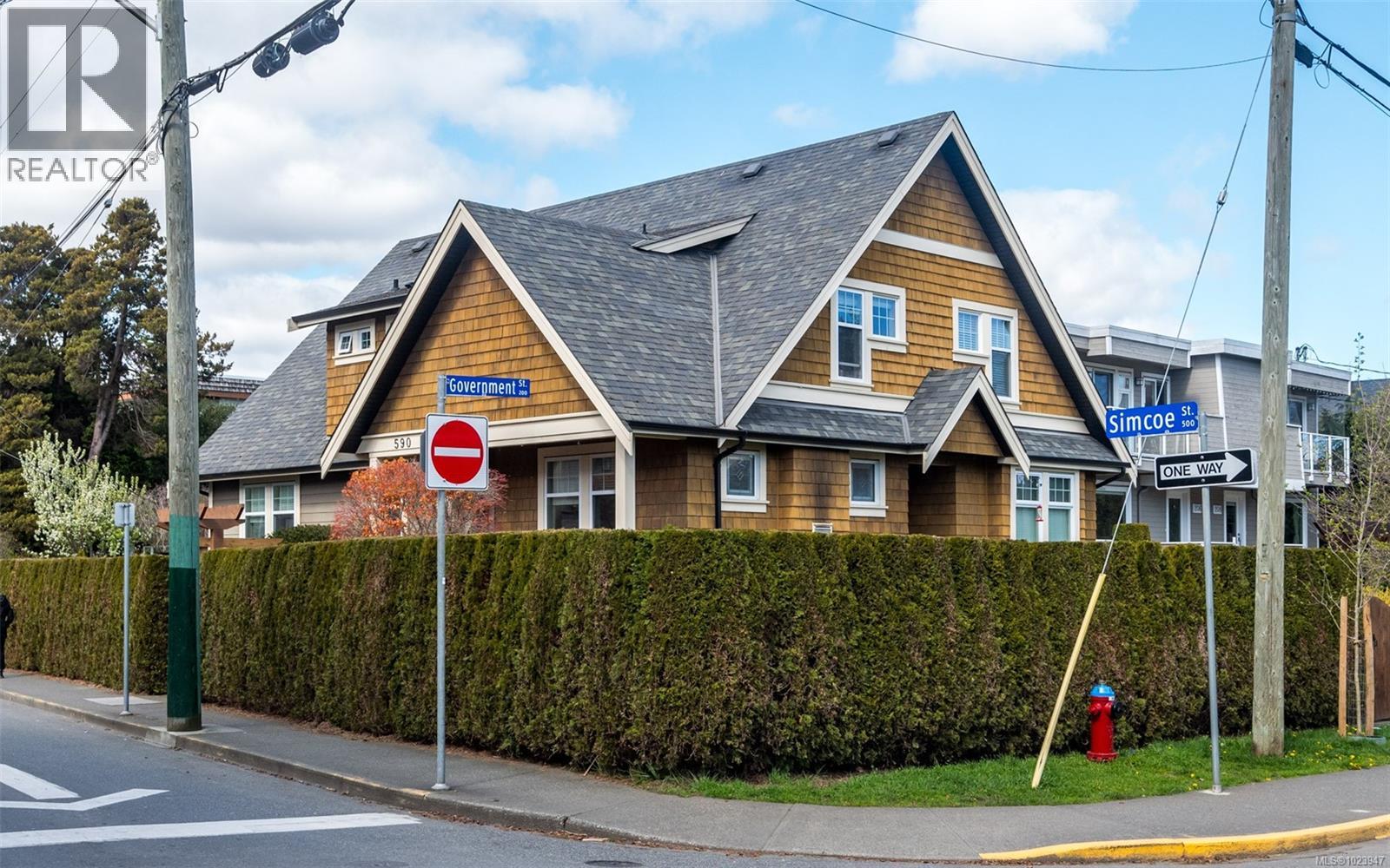 590 Simcoe St, Victoria, British Columbia  V8V 1L8 - Photo 20 - 1023947