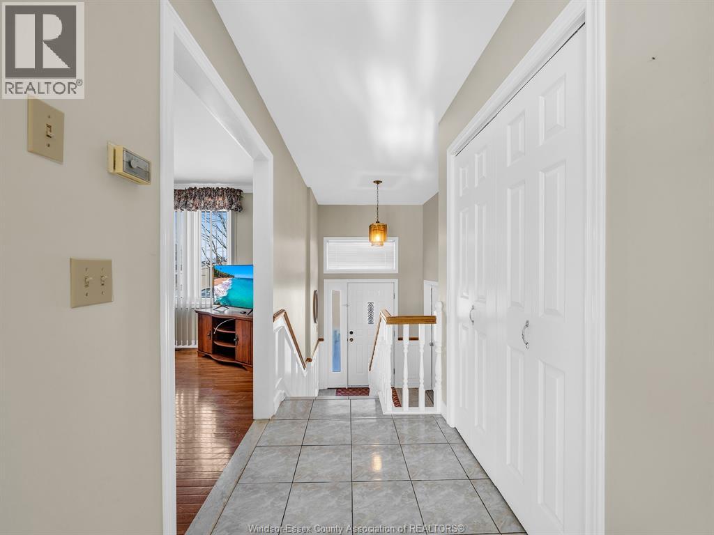 1155 Hanna Street East, Windsor, Ontario  N8X 5B9 - Photo 15 - 26002165