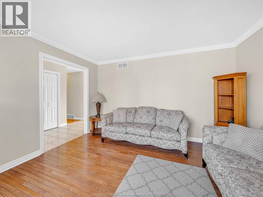 1155 Hanna Street East, Windsor, Ontario  N8X 5B9 - Photo 17 - 26002165