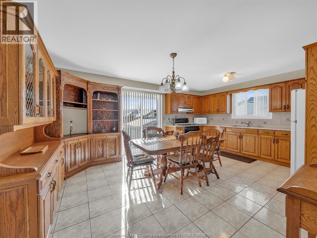 1155 Hanna Street East, Windsor, Ontario  N8X 5B9 - Photo 18 - 26002165