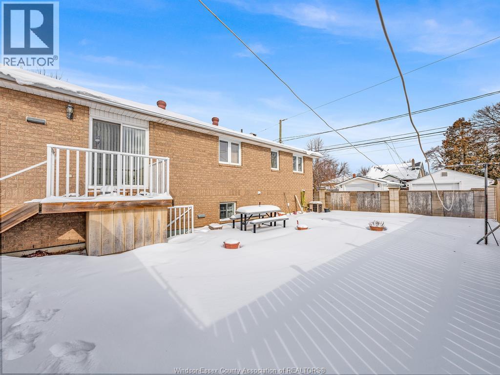 1155 Hanna Street East, Windsor, Ontario  N8X 5B9 - Photo 9 - 26002165