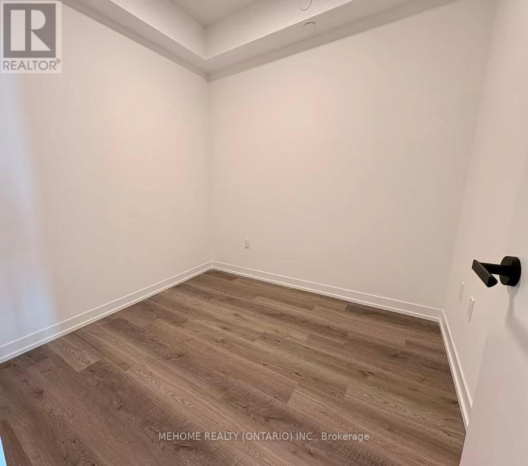 5210 - 8 Interchange Way, Vaughan, Ontario  L4K 5Z7 - Photo 12 - N12739536