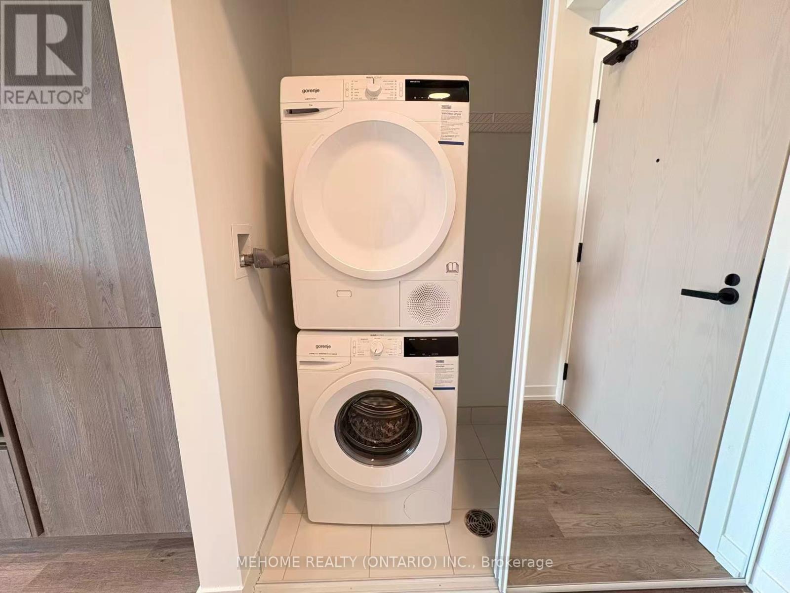 5210 - 8 Interchange Way, Vaughan, Ontario  L4K 5Z7 - Photo 14 - N12739536