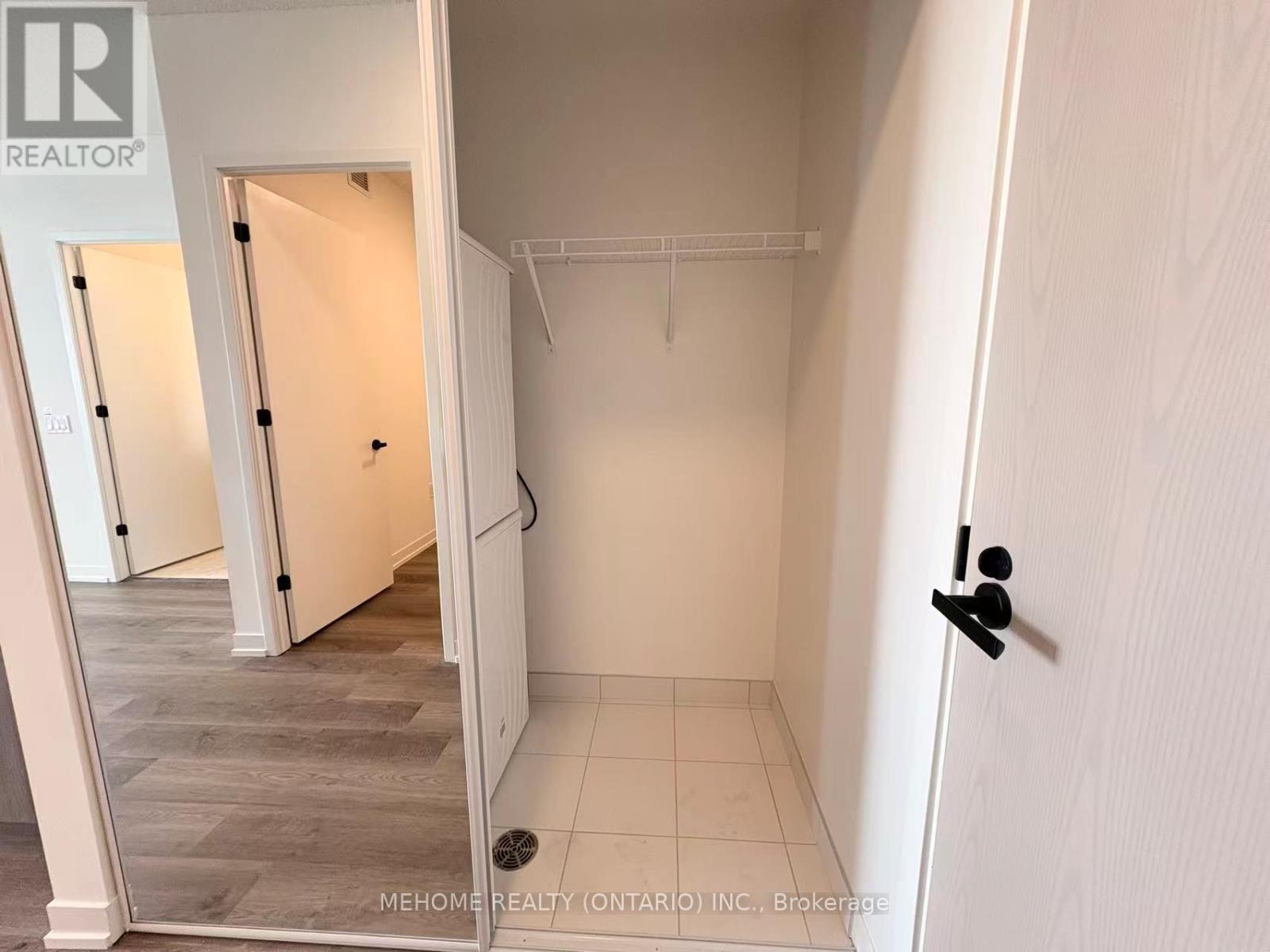 5210 - 8 Interchange Way, Vaughan, Ontario  L4K 5Z7 - Photo 16 - N12739536