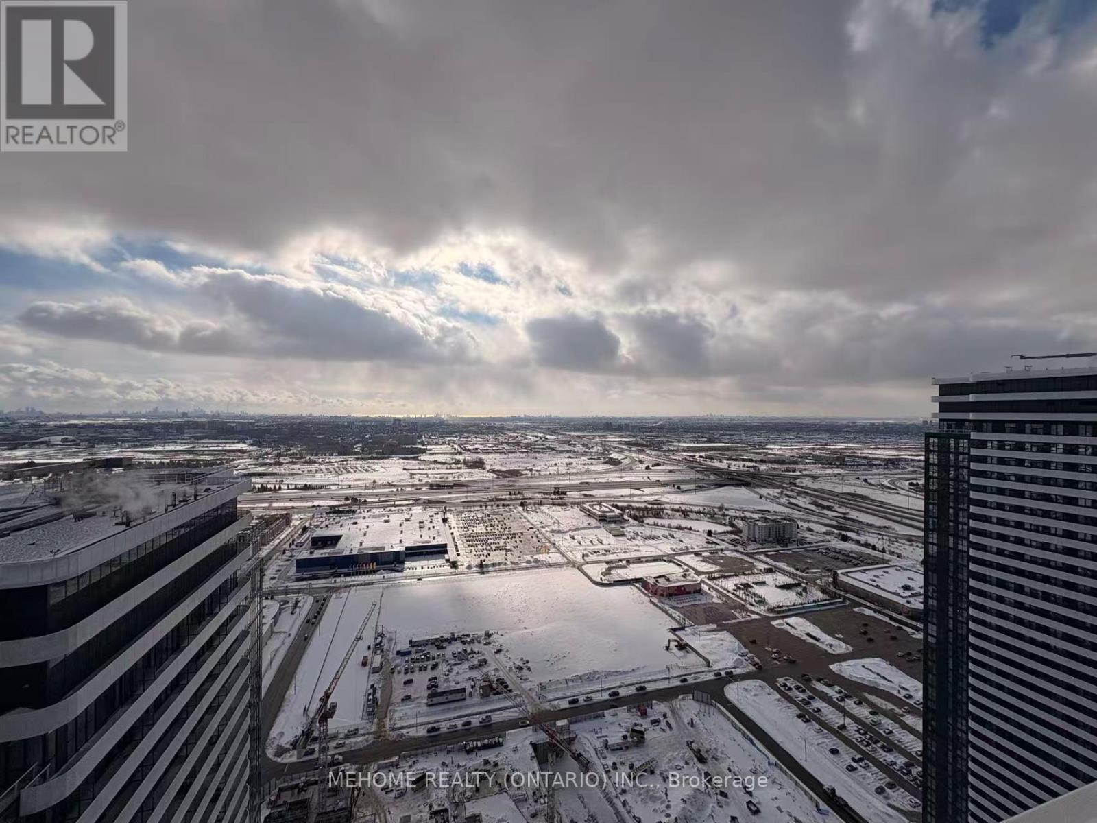 5210 - 8 Interchange Way, Vaughan, Ontario  L4K 5Z7 - Photo 17 - N12739536