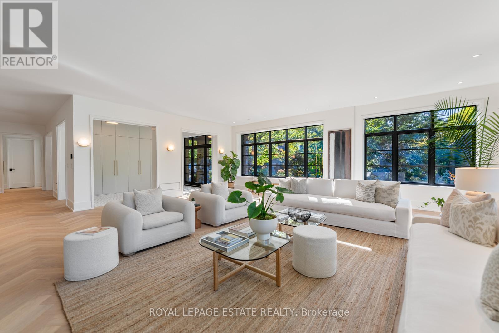 8 Crown Park Road, Toronto, Ontario  M4E 1J9 - Photo 12 - E12663188