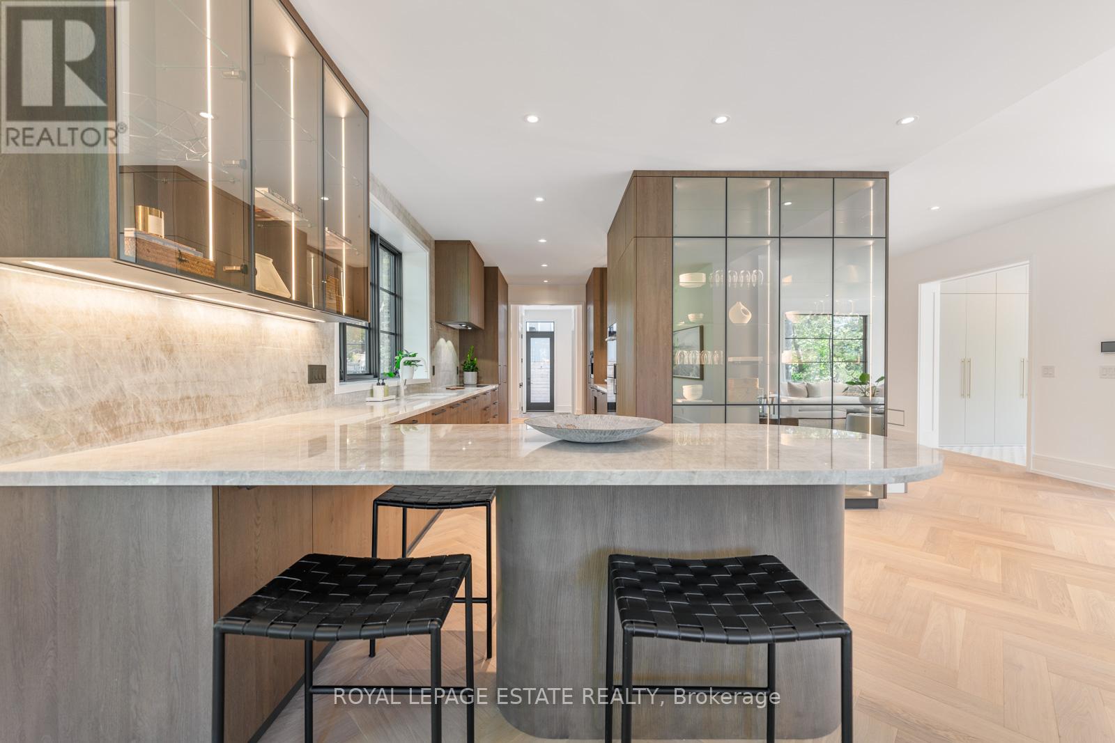 8 Crown Park Road, Toronto, Ontario  M4E 1J9 - Photo 16 - E12663188