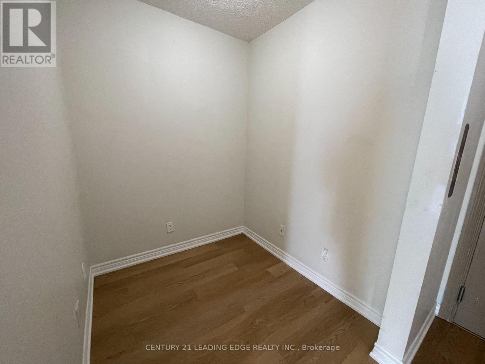 2905 - 70 Town Centre Court, Toronto, Ontario  M1P 0B2 - Photo 8 - E12738168