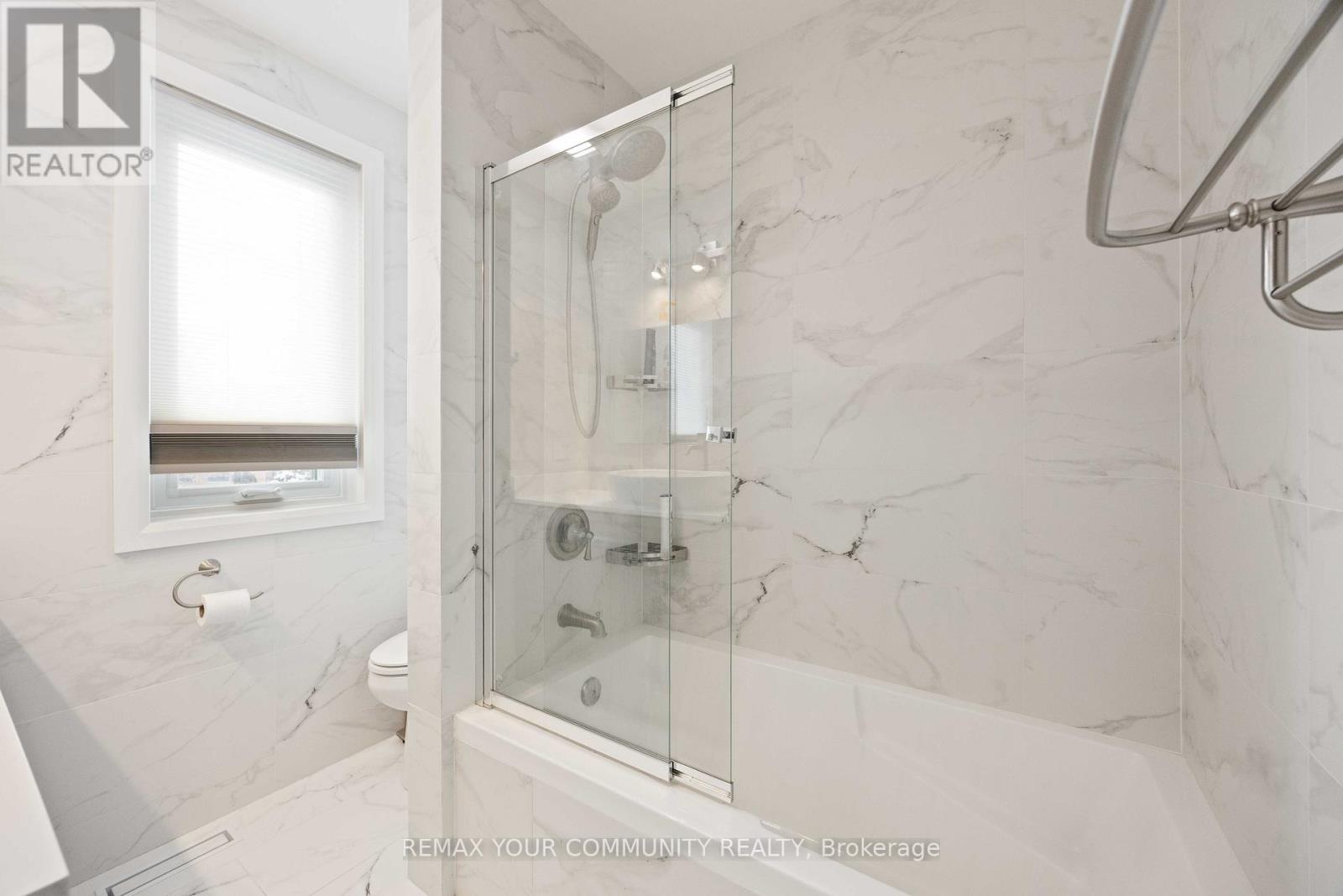 140 Heathwood Heights Drive, Aurora, Ontario  L4G 4W2 - Photo 35 - N12737572