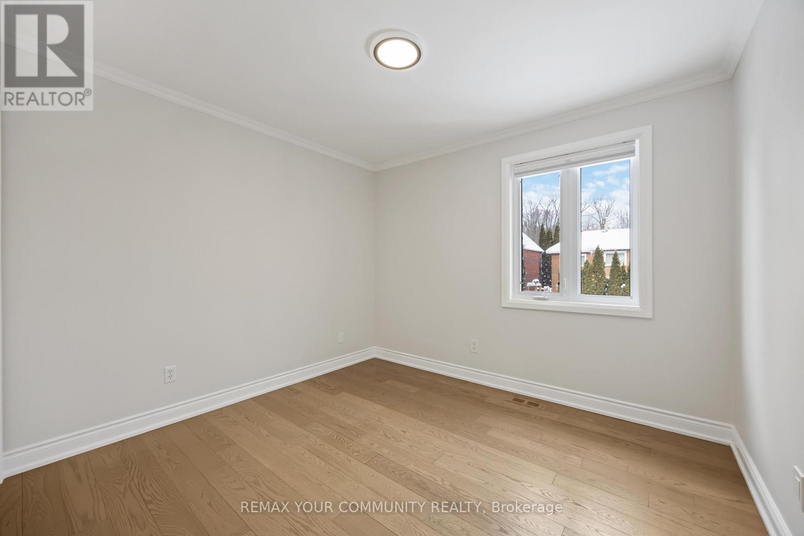 140 Heathwood Heights Drive, Aurora, Ontario  L4G 4W2 - Photo 31 - N12737572