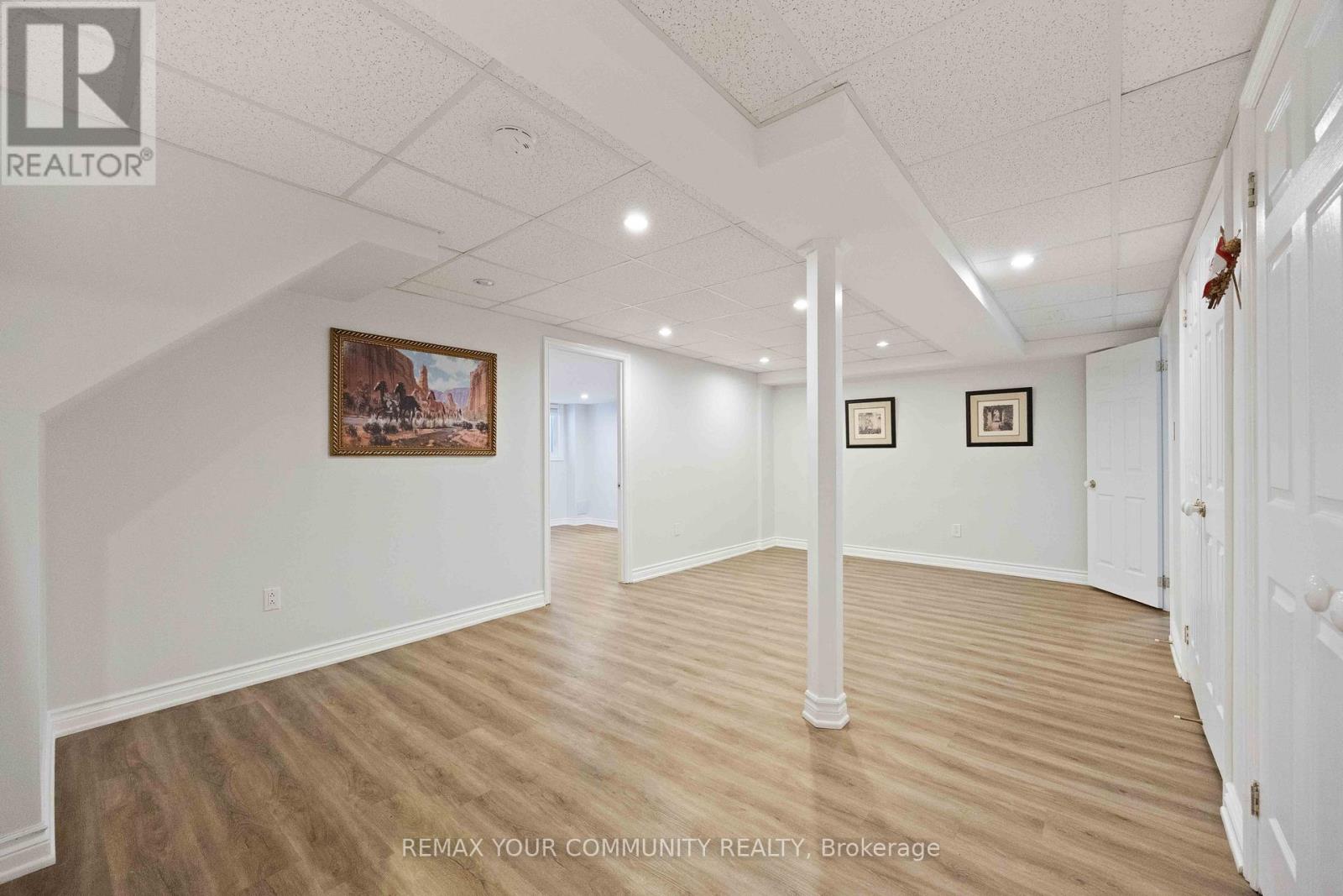 140 Heathwood Heights Drive, Aurora, Ontario  L4G 4W2 - Photo 38 - N12737572