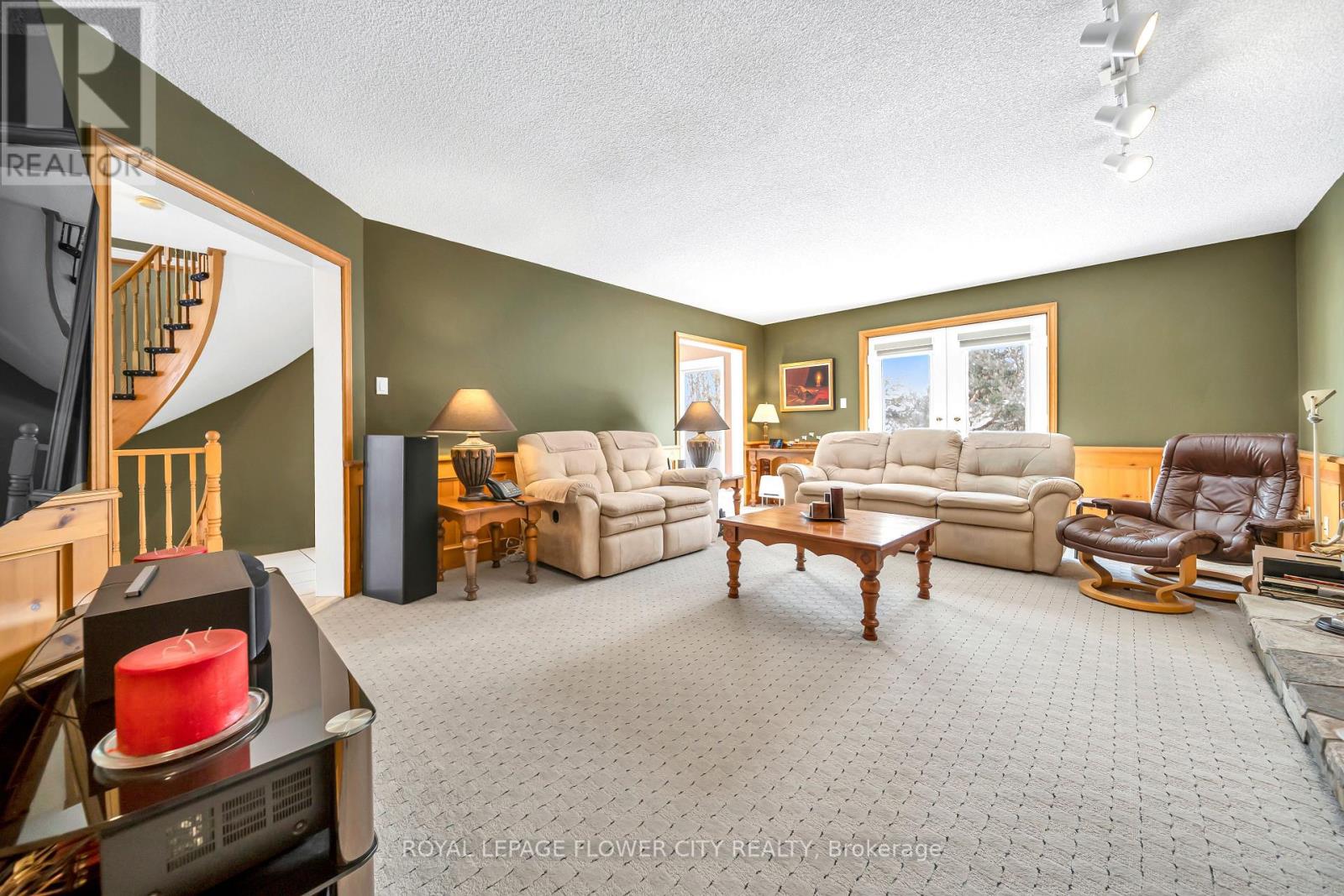 1340 Whitewater Lane, Mississauga, Ontario  L5V 1L8 - Photo 17 - W12737702