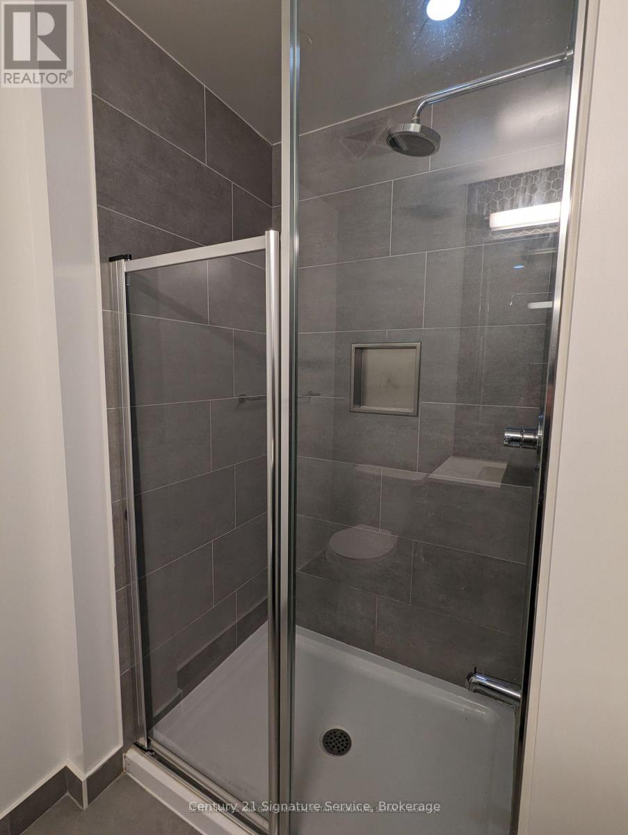 1503 - 2520 Eglinton Avenue W, Mississauga, Ontario  L5M 0Z5 - Photo 12 - W12739546