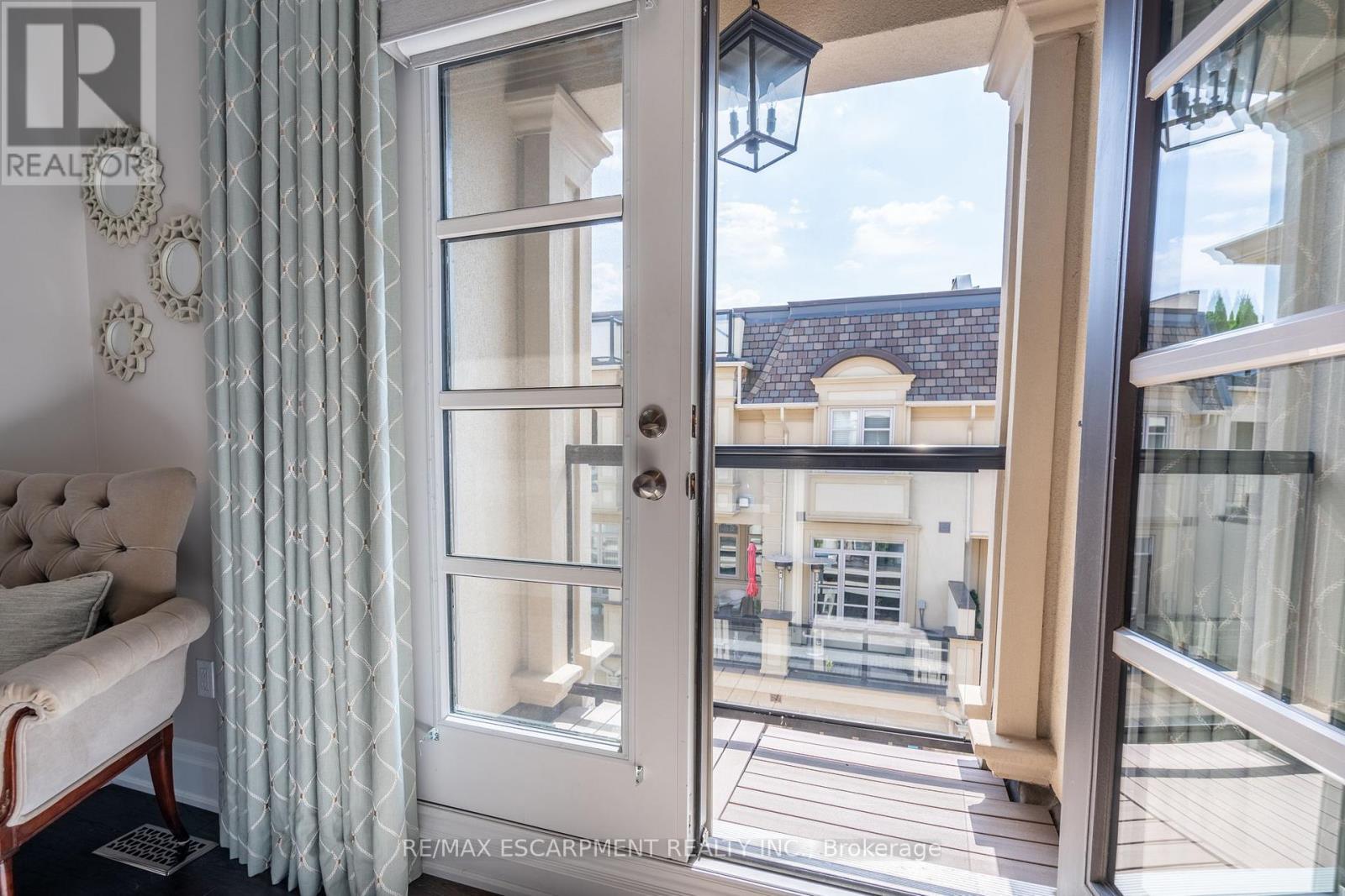 190 Dorval Drive, Oakville, Ontario  L6K 0H3 - Photo 35 - W12739554