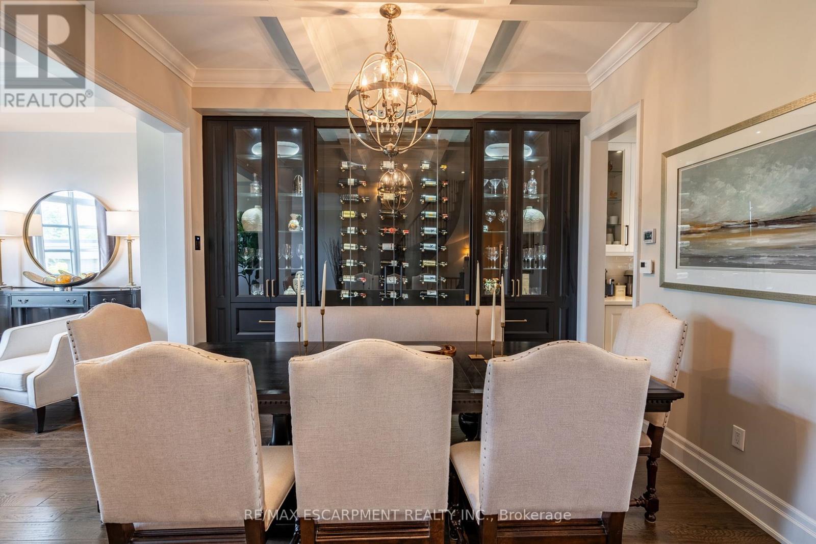 190 Dorval Drive, Oakville, Ontario  L6K 0H3 - Photo 8 - W12739554