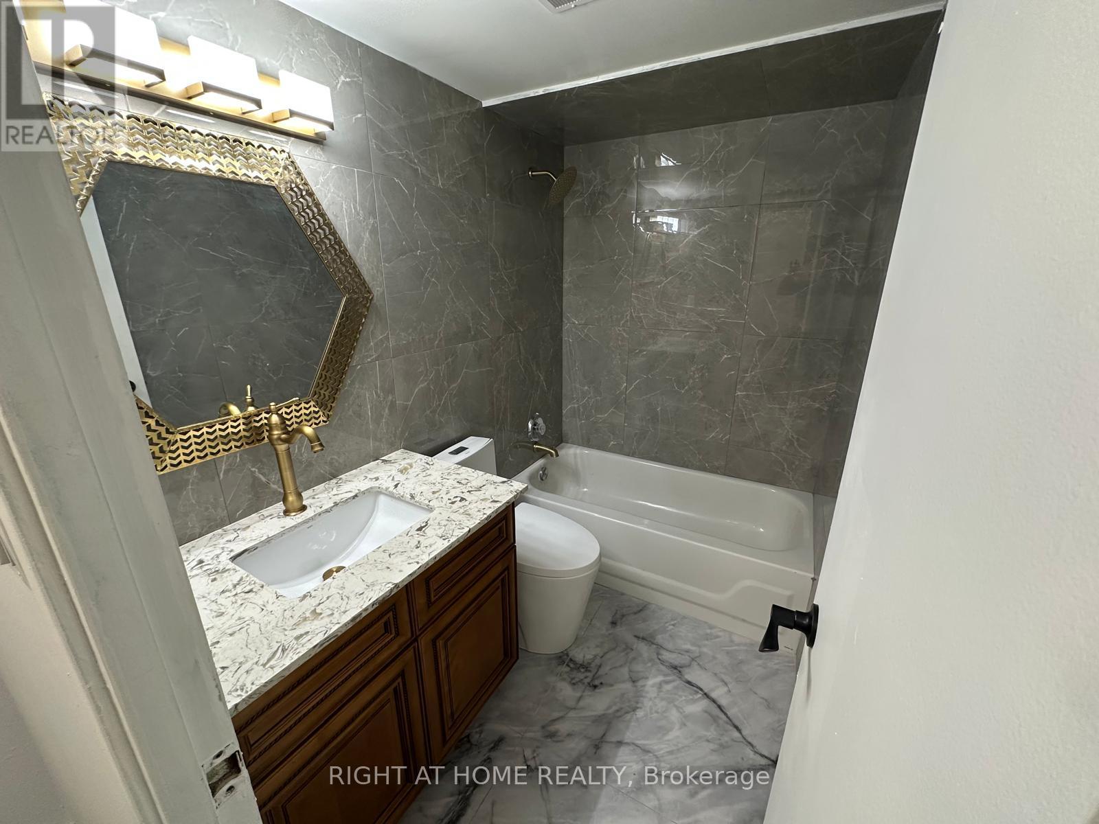 1616 - 320 Dixon Road, Toronto, Ontario  M9R 1S8 - Photo 12 - W12739604