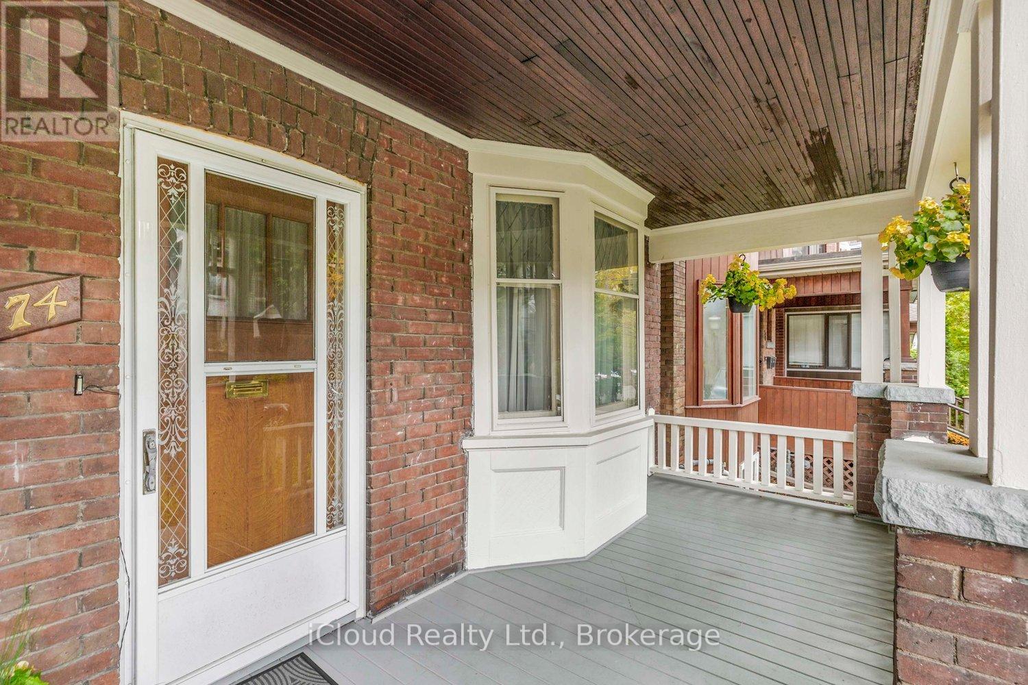 74 Glendale Avenue, Toronto, Ontario  M6R 2T1 - Photo 2 - W12739608