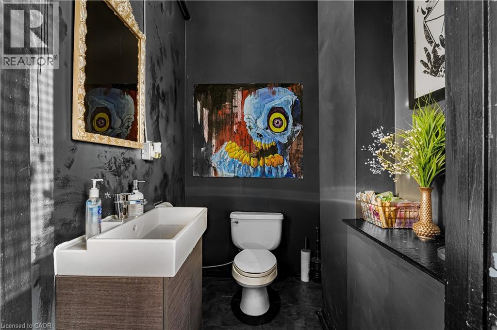 196 Parkdale Avenue, Hamilton, Ontario  L8H 5X2 - Photo 20 - 40798297