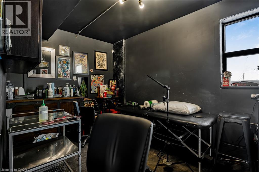 196 Parkdale Avenue, Hamilton, Ontario  L8H 5X2 - Photo 30 - 40798297