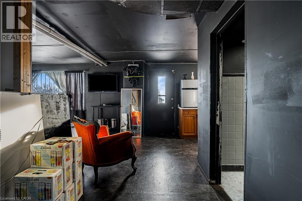 196 Parkdale Avenue, Hamilton, Ontario  L8H 5X2 - Photo 32 - 40798297