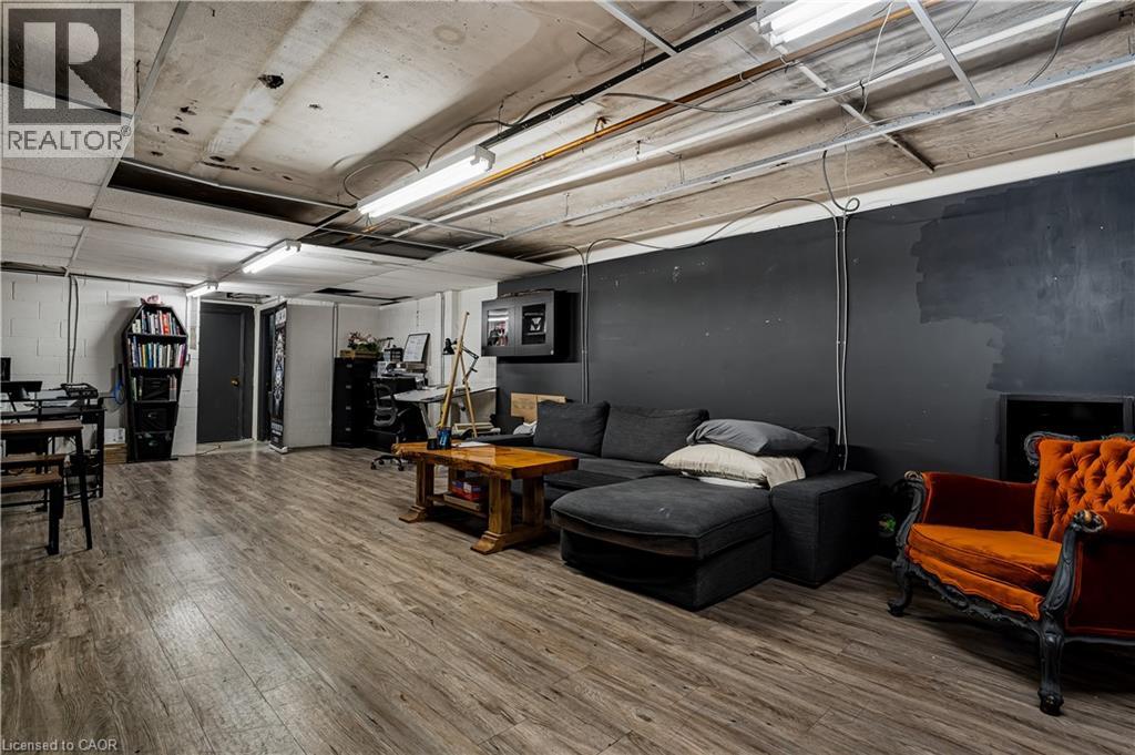 196 Parkdale Avenue, Hamilton, Ontario  L8H 5X2 - Photo 39 - 40798297