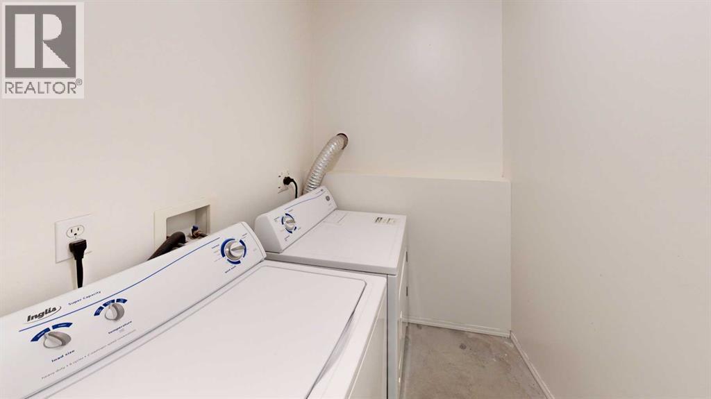 4, 236 St. James Boulevard N, Lethbridge, Alberta  T1H 6R3 - Photo 11 - A2282446