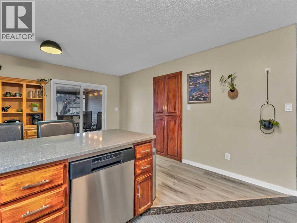 922 5 Street Se, Redcliff, Alberta  T0J 2P0 - Photo 16 - A2279026