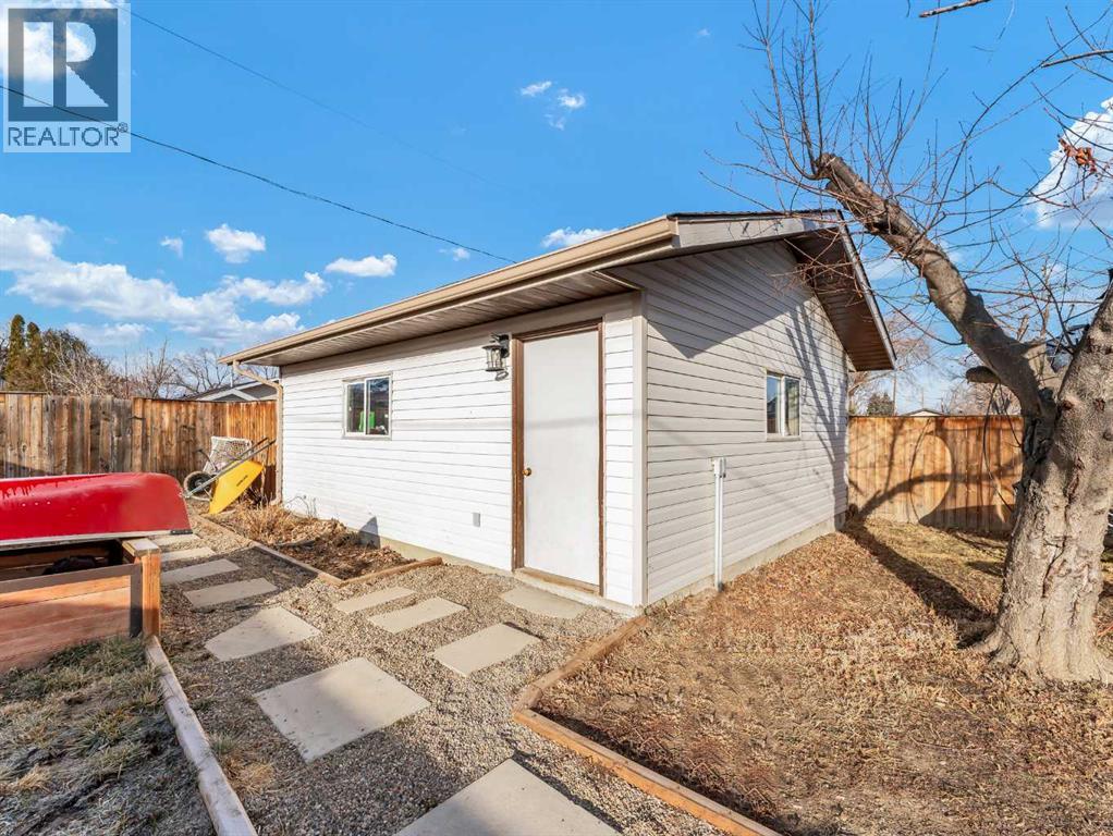 922 5 Street Se, Redcliff, Alberta  T0J 2P0 - Photo 47 - A2279026