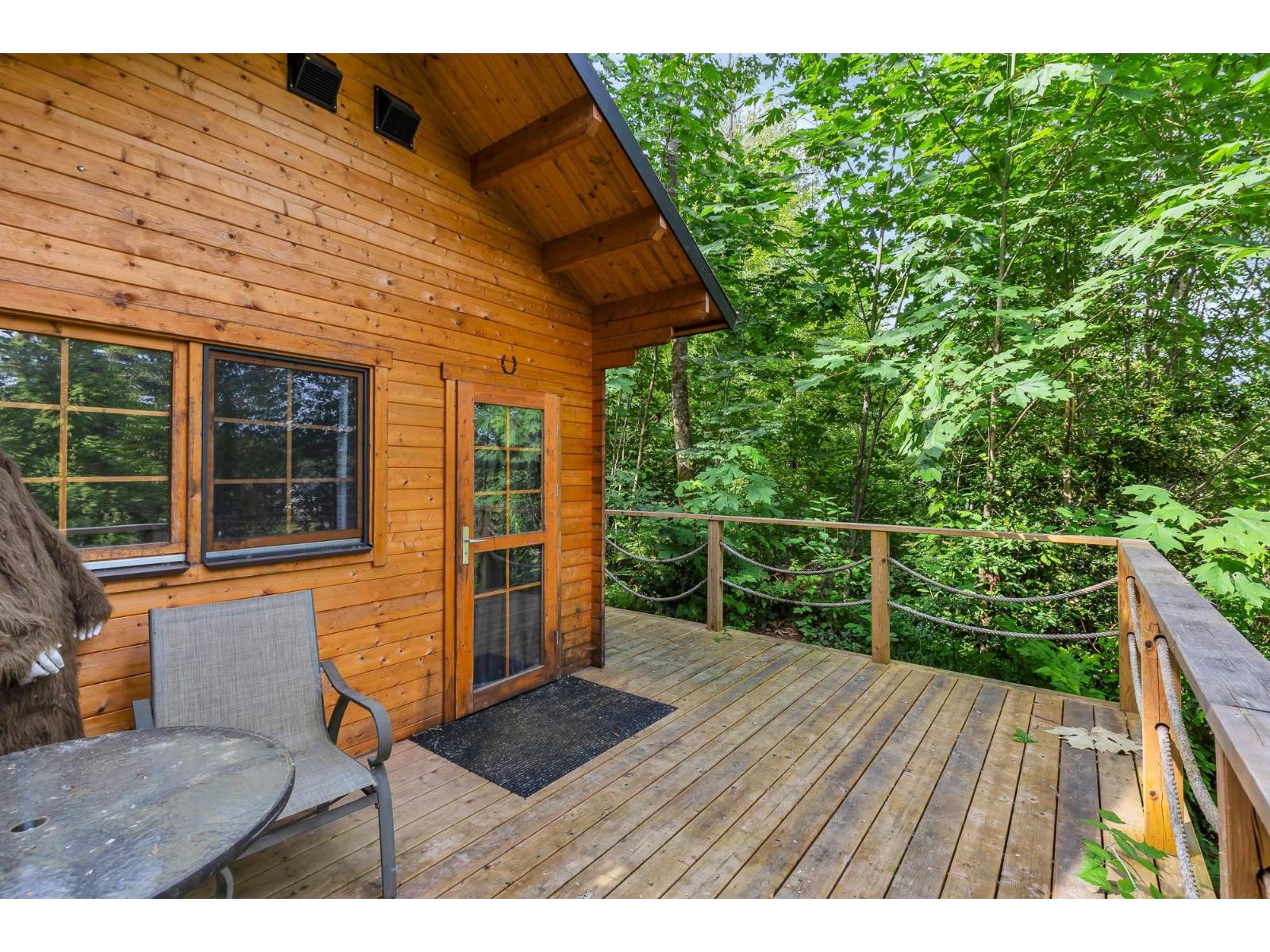 33506 Ihles Avenue, Mission, British Columbia  V2V 6Y1 - Photo 16 - C8075673