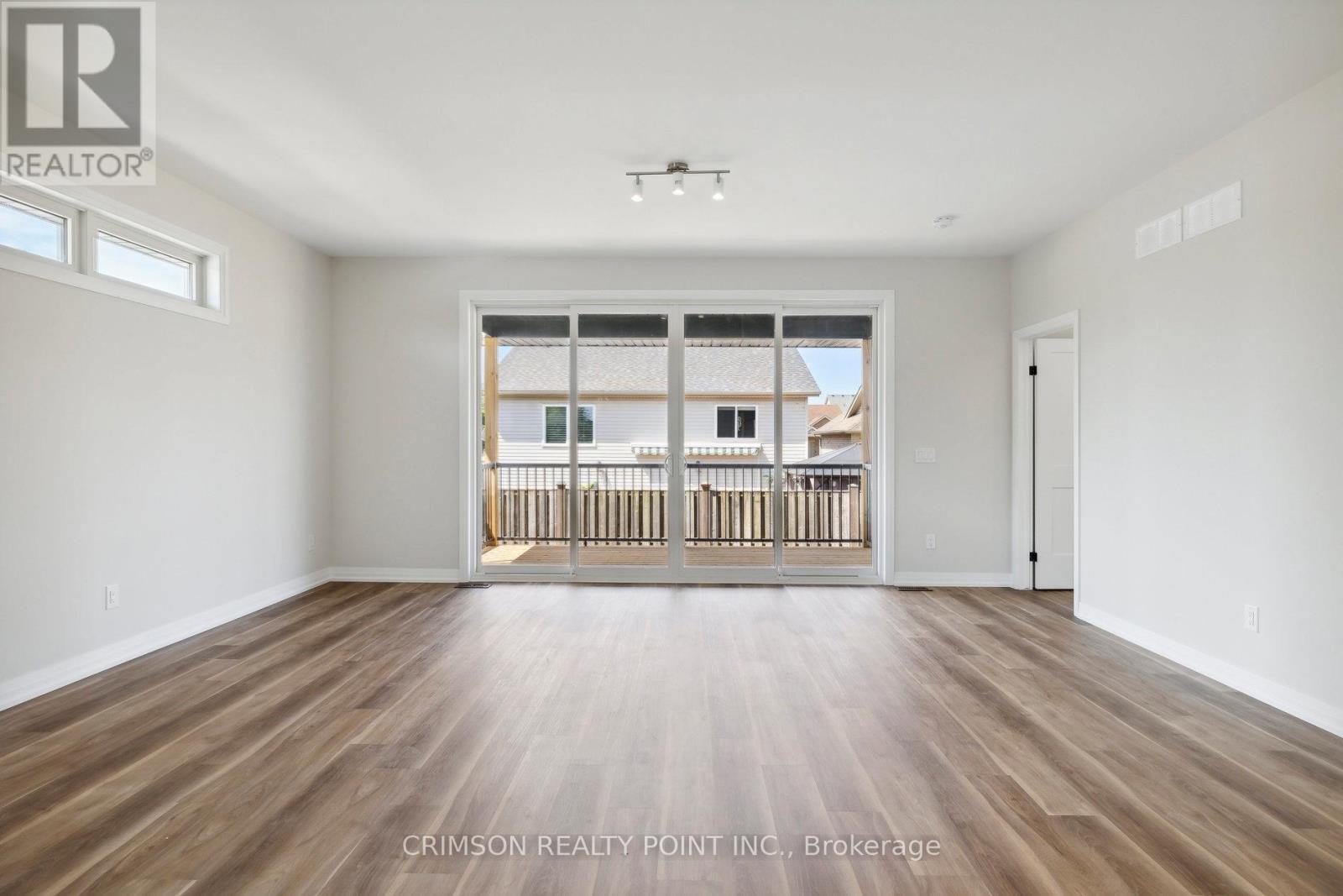 1 - 300 Richmond Street, Thorold, Ontario  L2V 5B9 - Photo 20 - X12739568