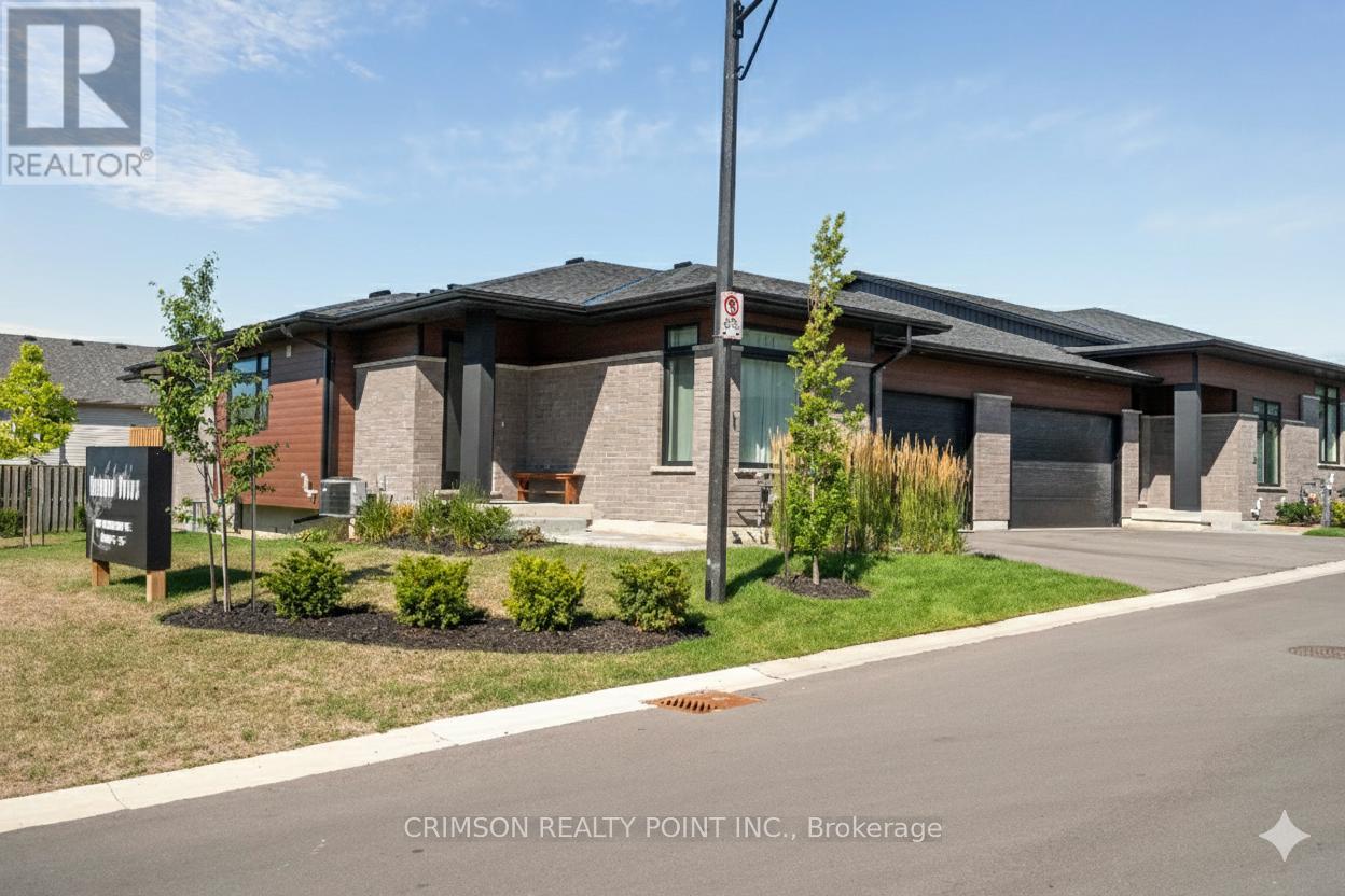 1 - 300 Richmond Street, Thorold, Ontario  L2V 5B9 - Photo 3 - X12739568