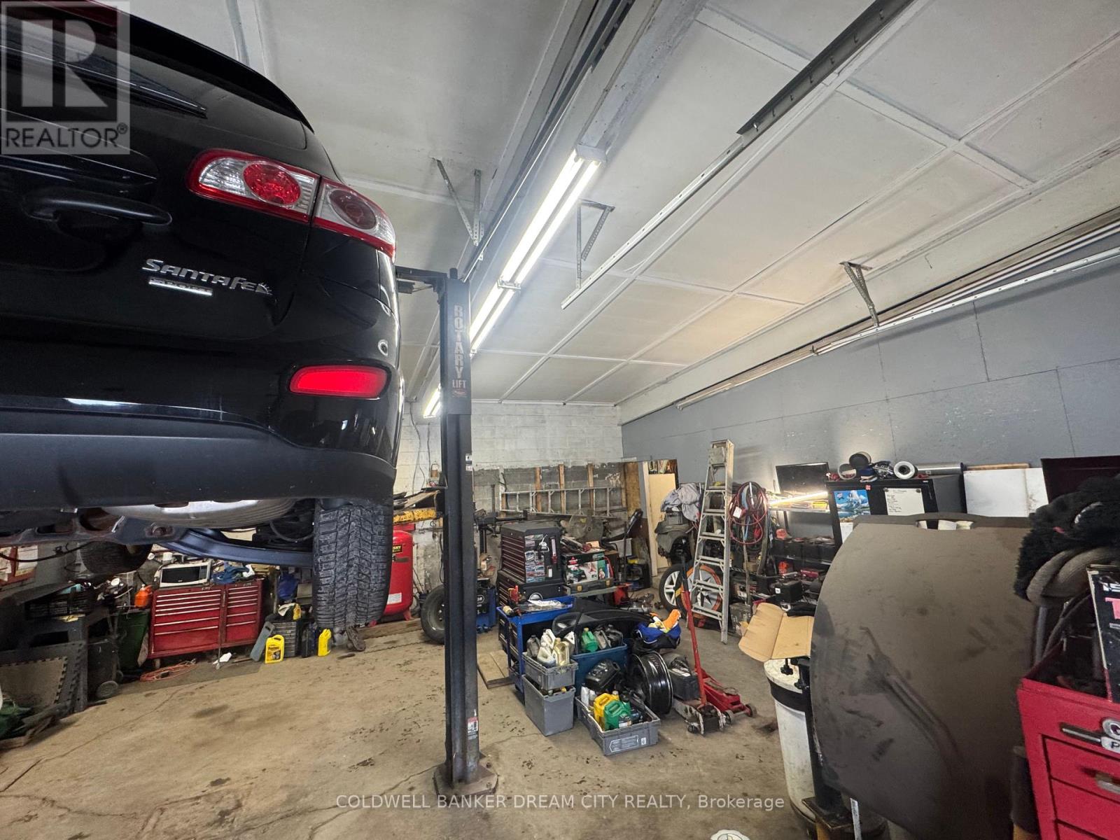 165 King Street W, Port Colborne, Ontario  L3K 4G5 - Photo 12 - X12739612