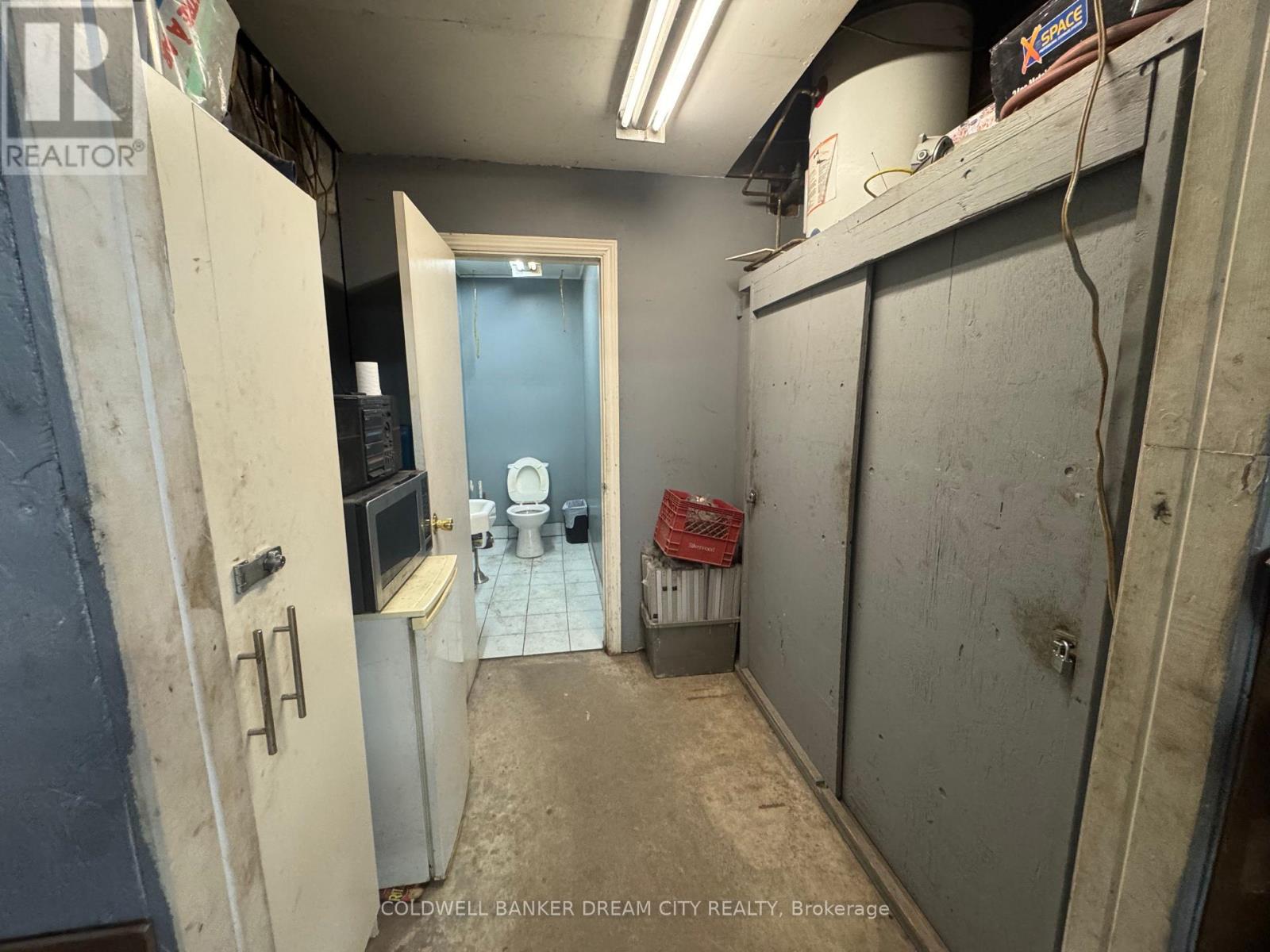 165 King Street W, Port Colborne, Ontario  L3K 4G5 - Photo 14 - X12739612