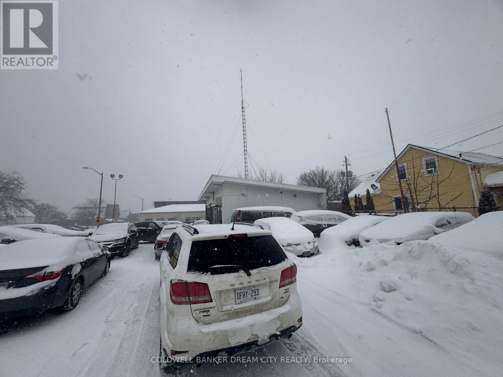 165 King Street W, Port Colborne, Ontario  L3K 4G5 - Photo 5 - X12739612